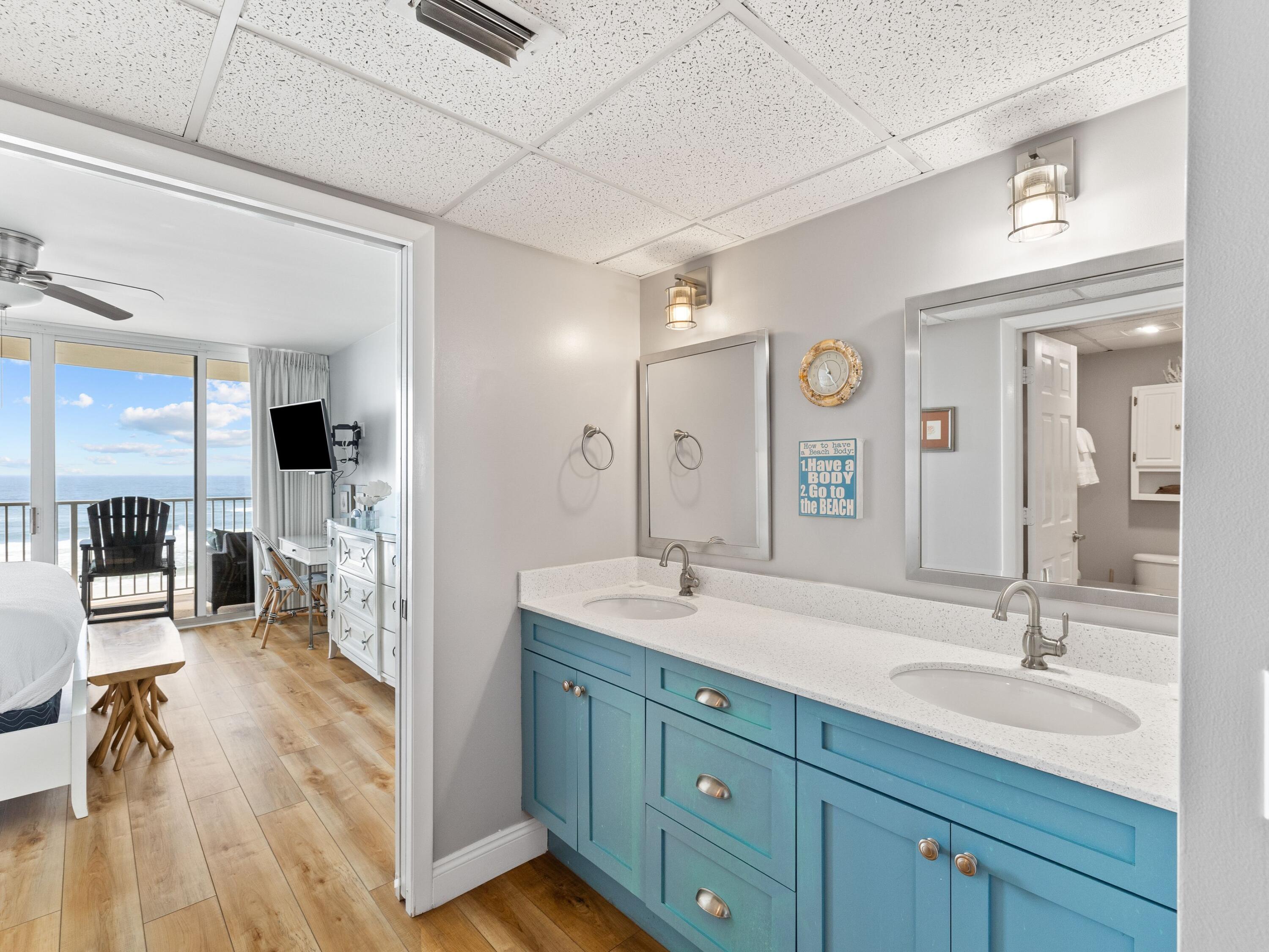 10515 Front Beach Road, 405