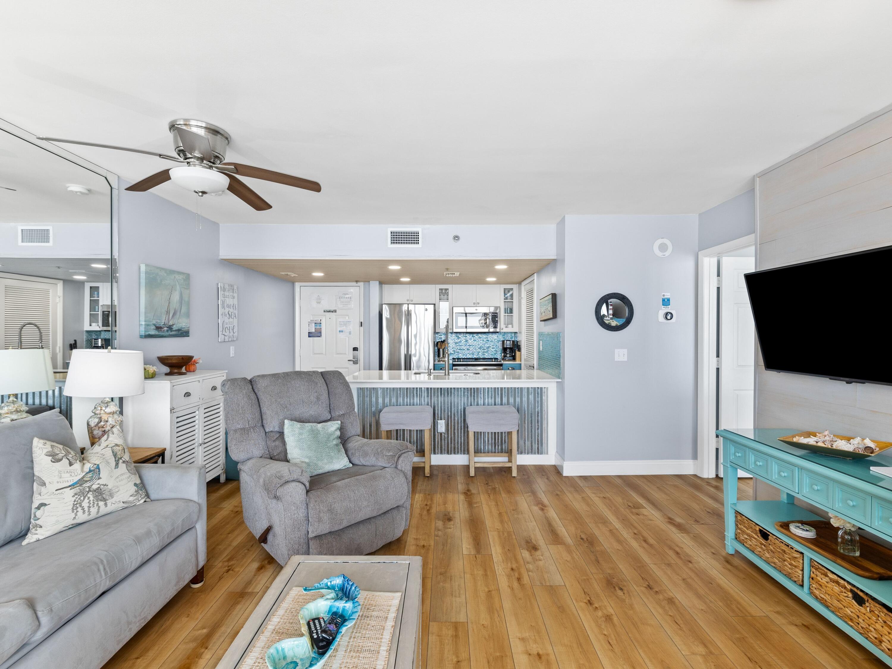 10515 Front Beach Road, 405