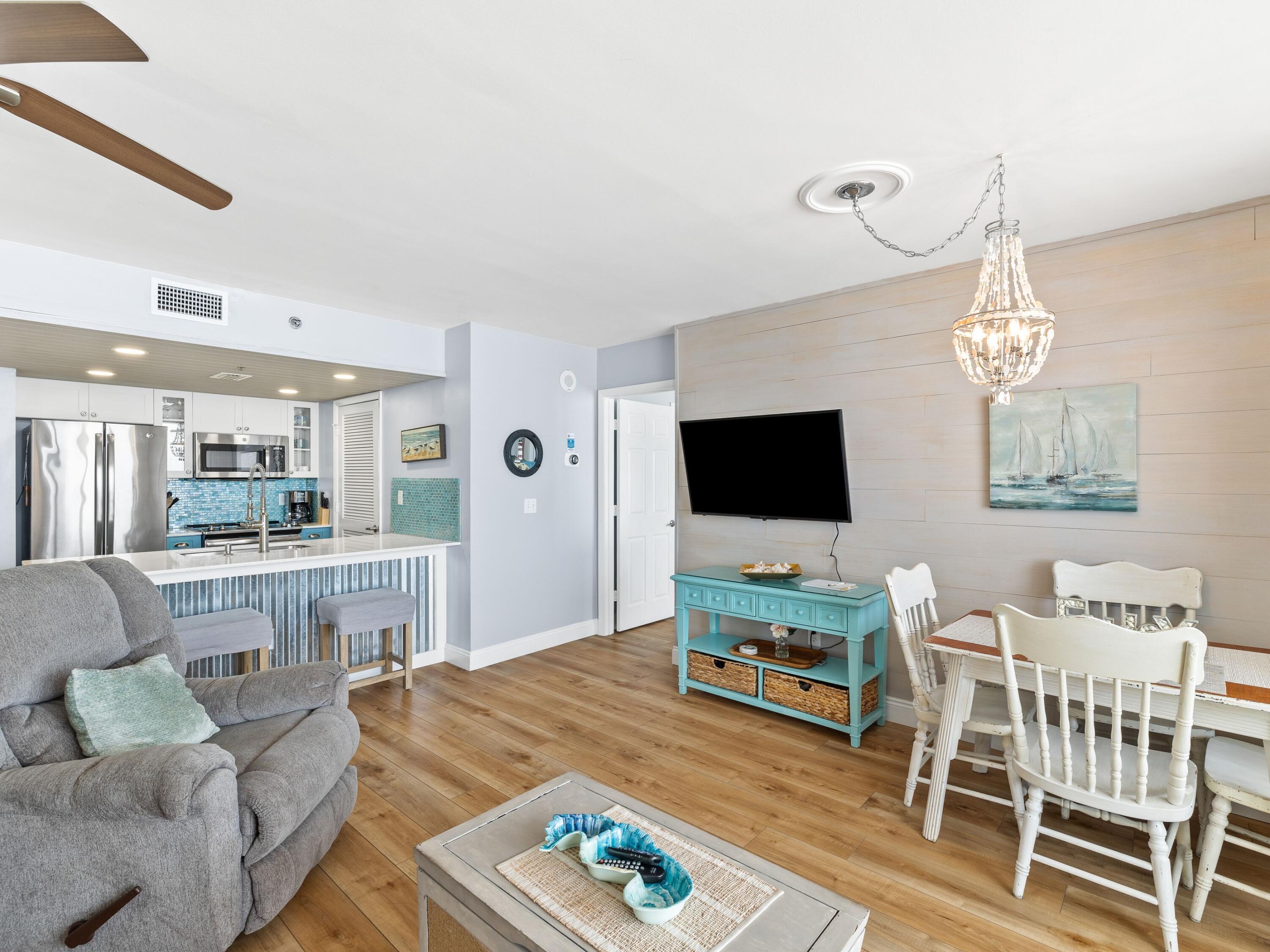 10515 Front Beach Road, 405