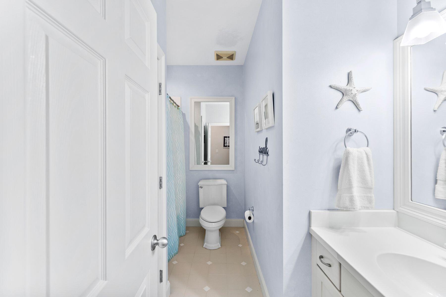2105 Hideaway Cove