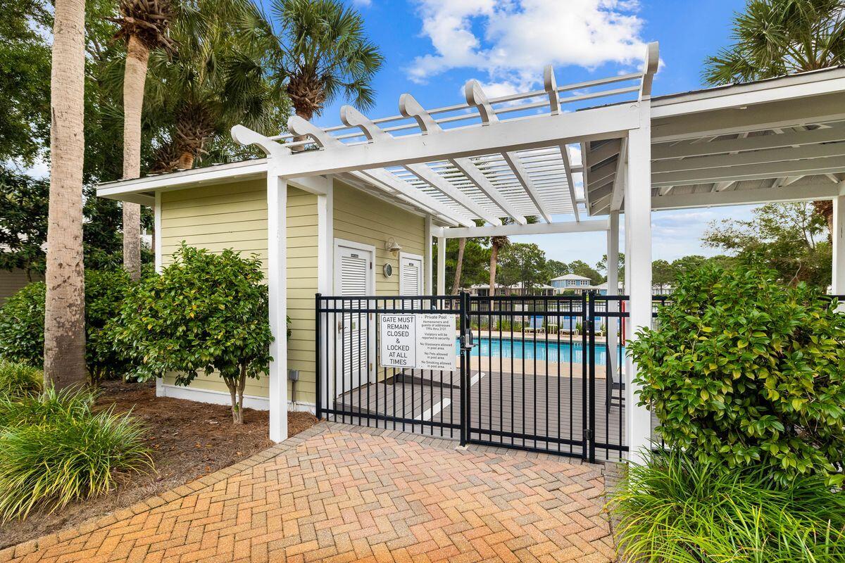 2105 Hideaway Cove
