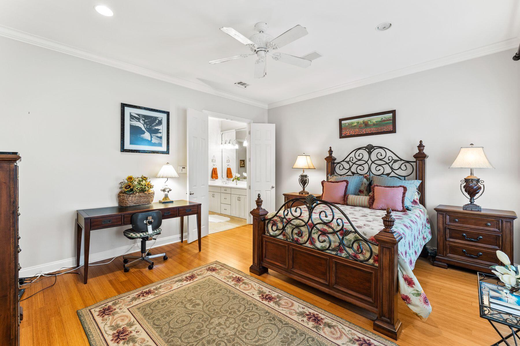 2105 Hideaway Cove