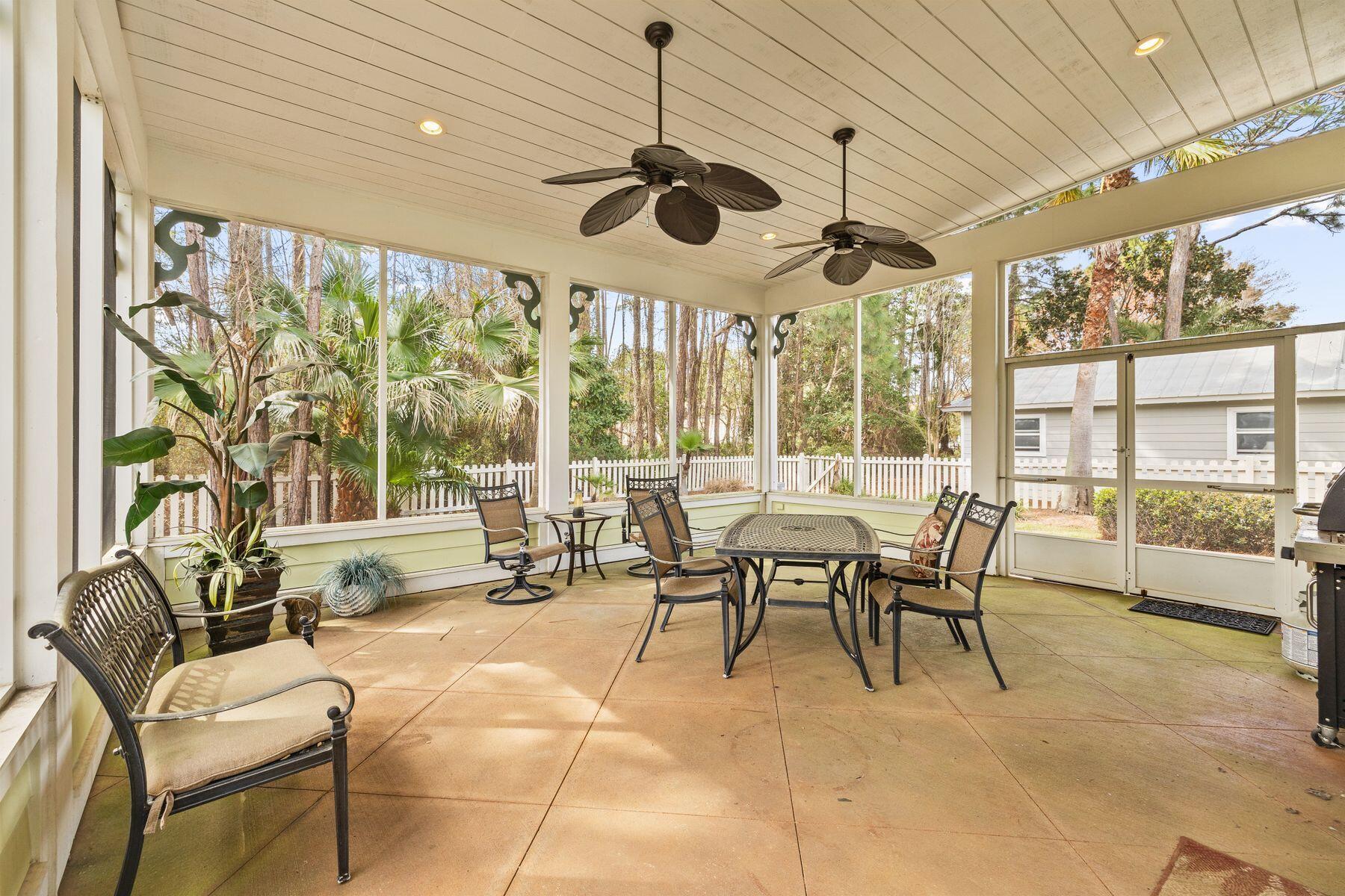 2105 Hideaway Cove