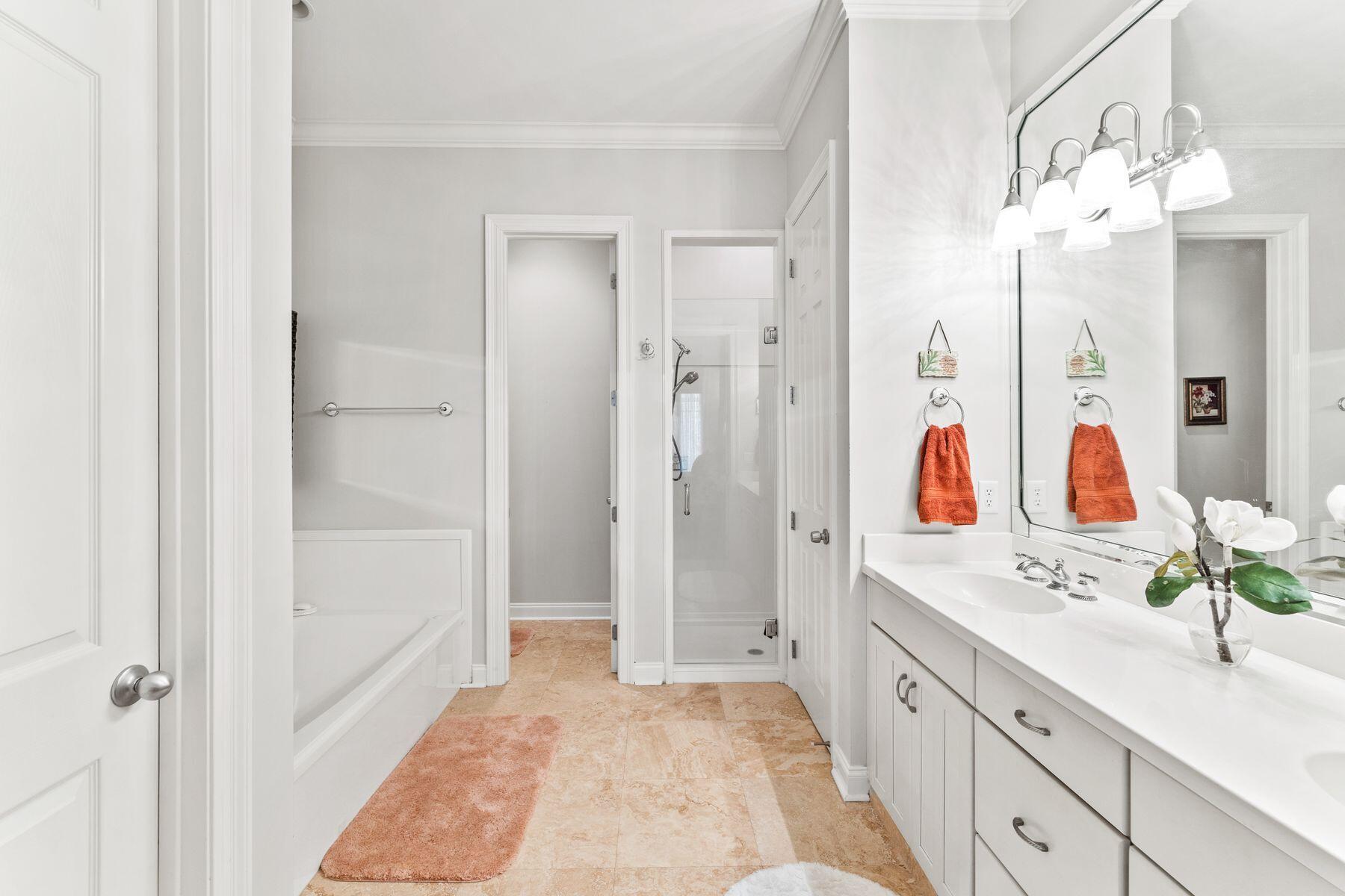 2105 Hideaway Cove