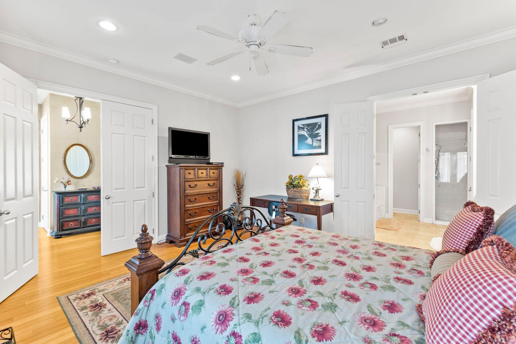2105 Hideaway Cove