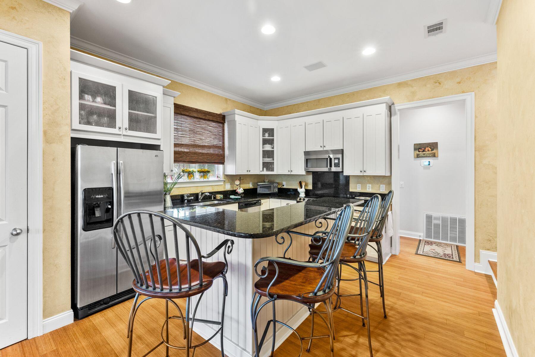 2105 Hideaway Cove