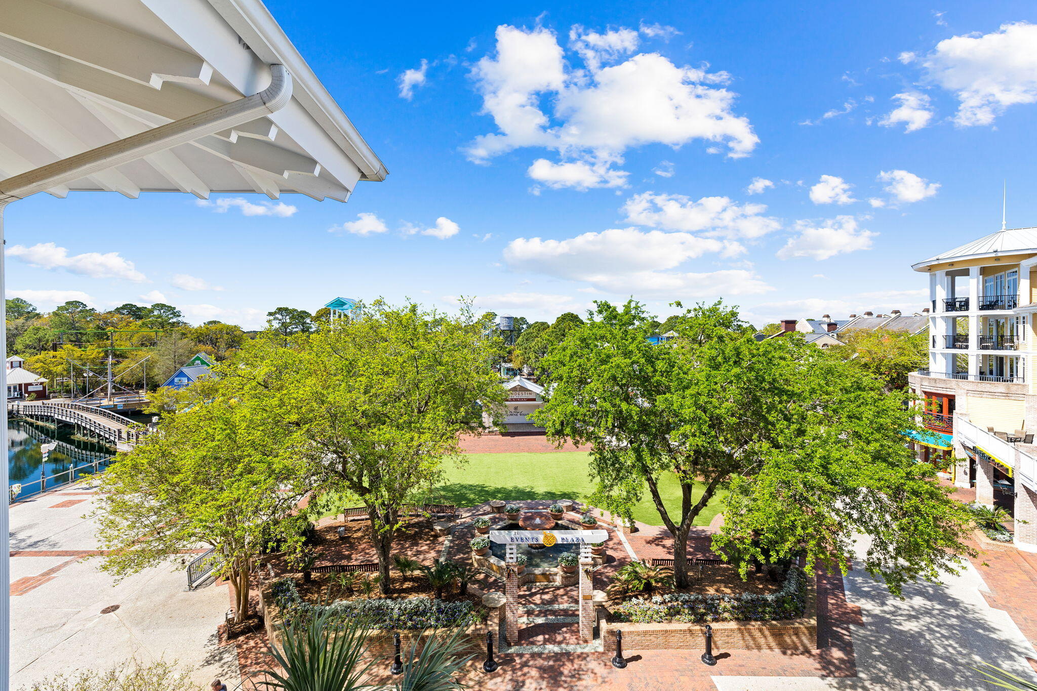 9100 Baytowne Wharf Boulevard, 464