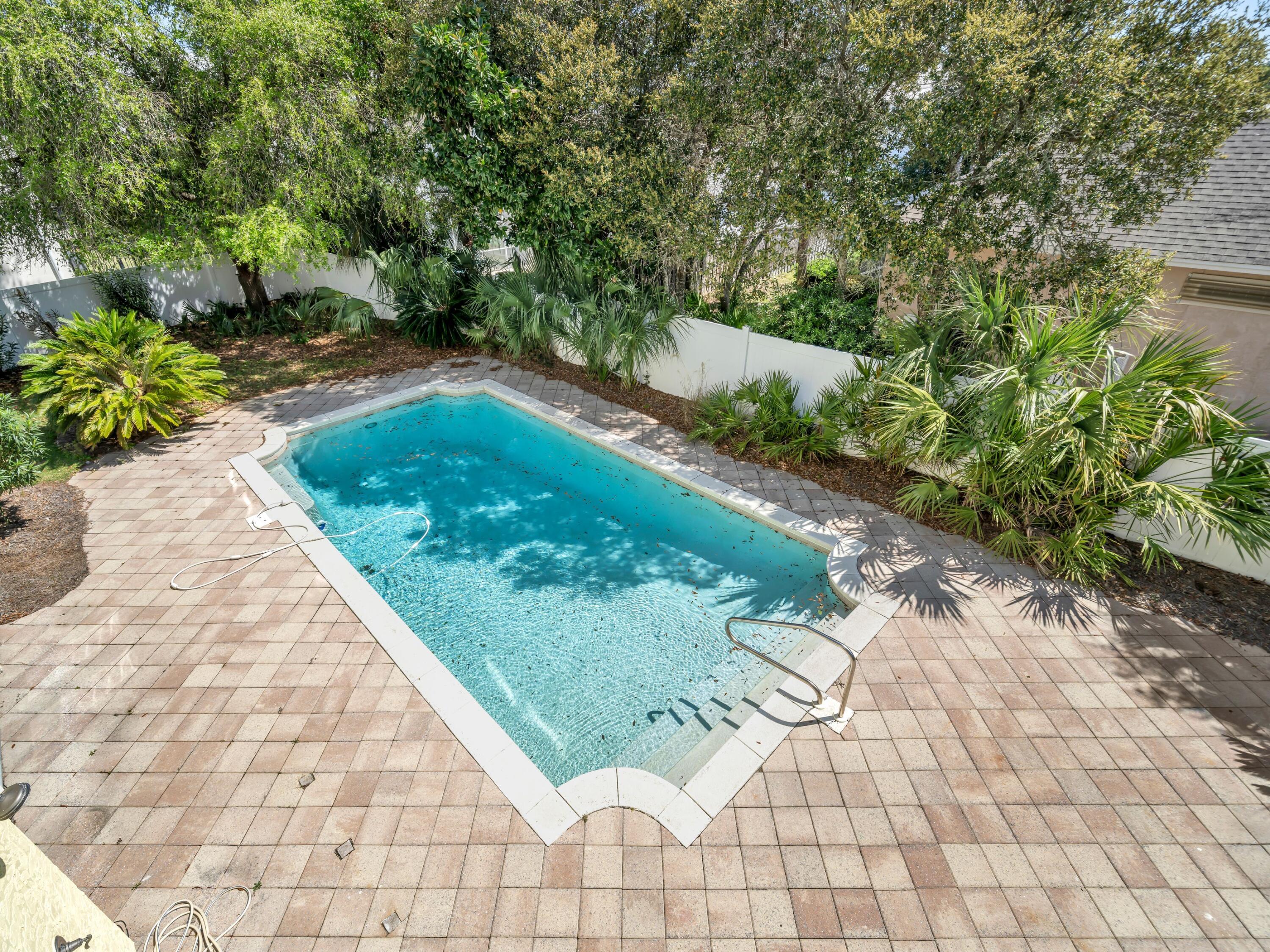 9 Walton Buena Vista Drive