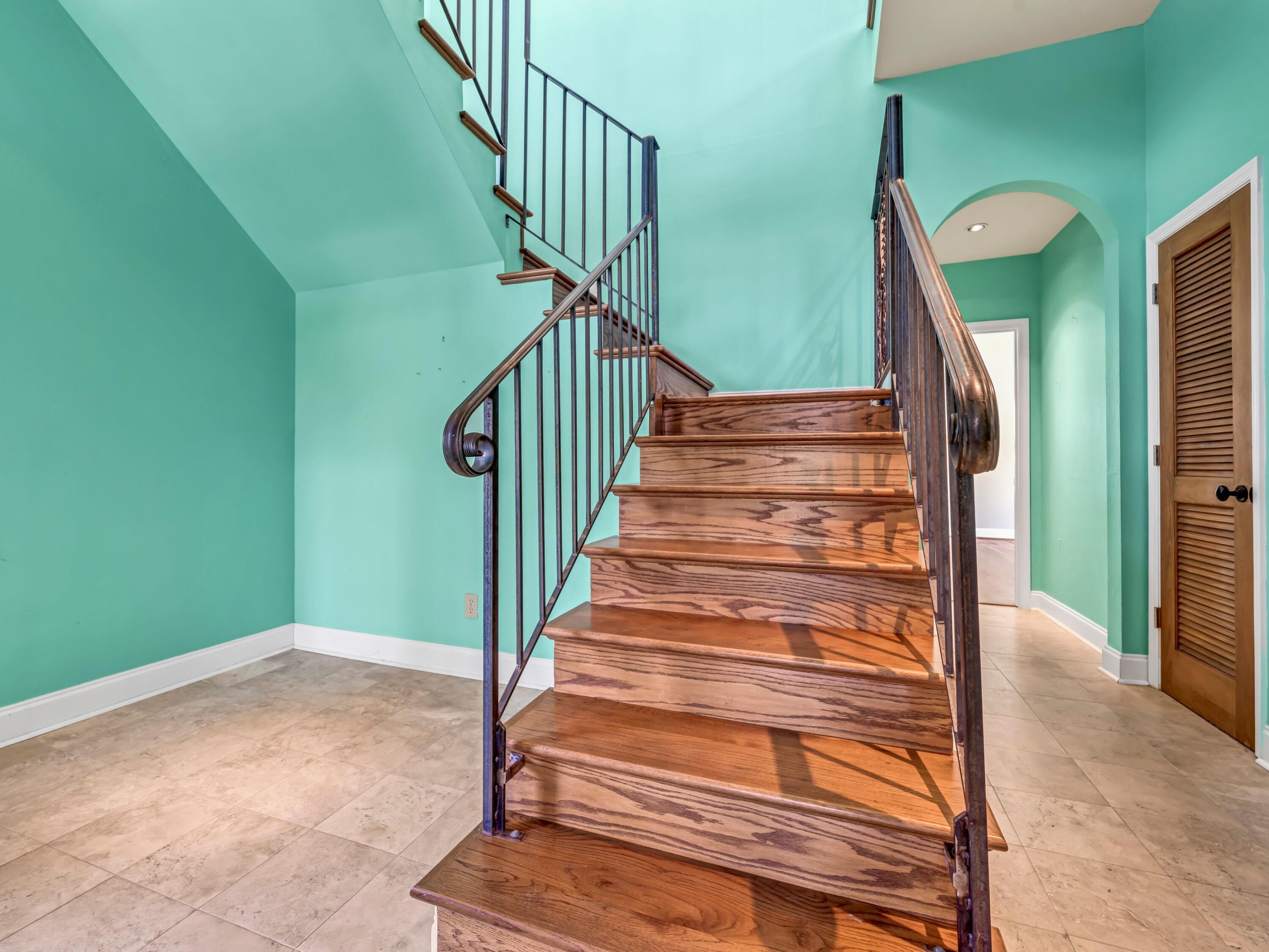 9 Walton Buena Vista Drive