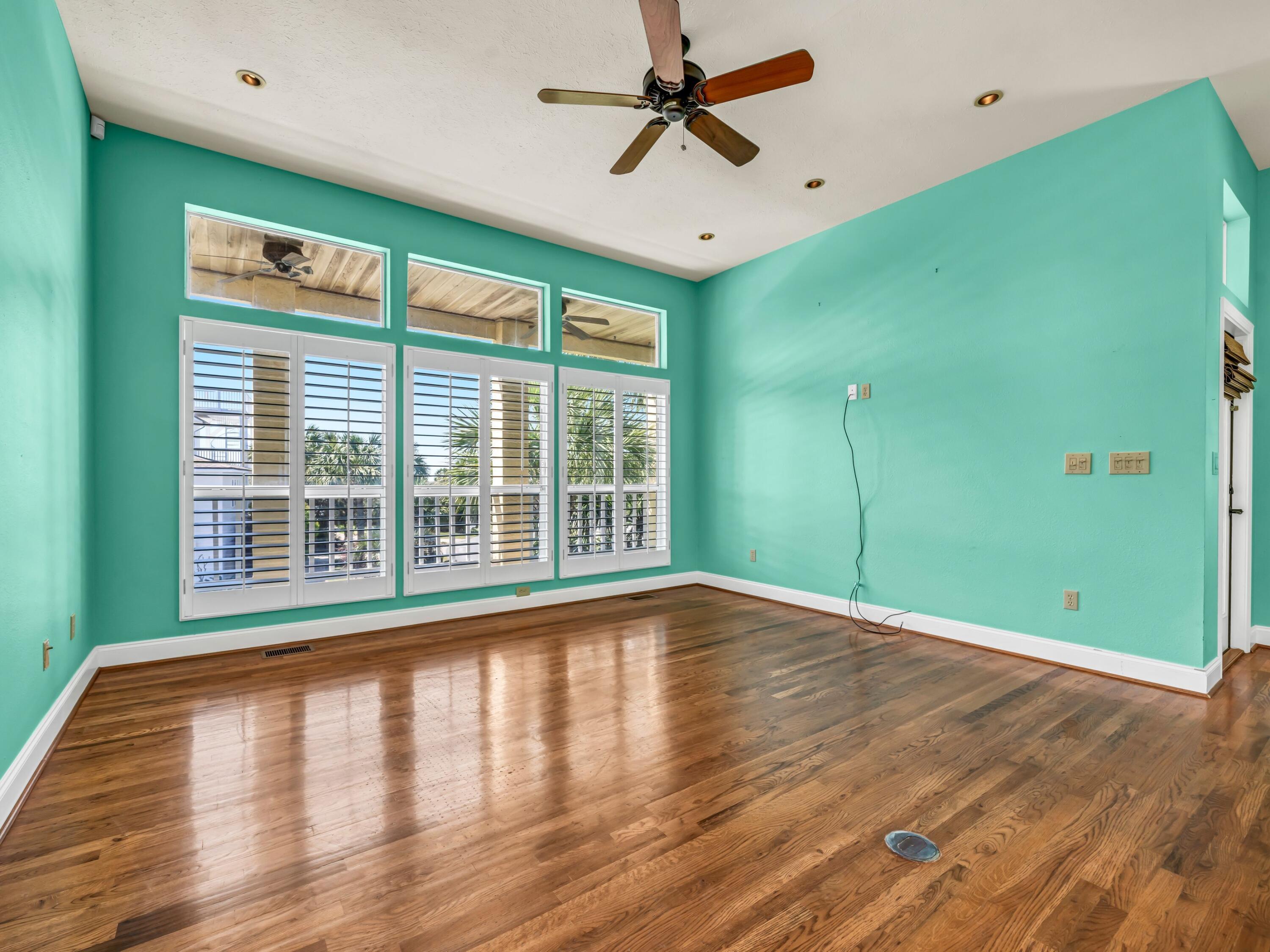 9 Walton Buena Vista Drive