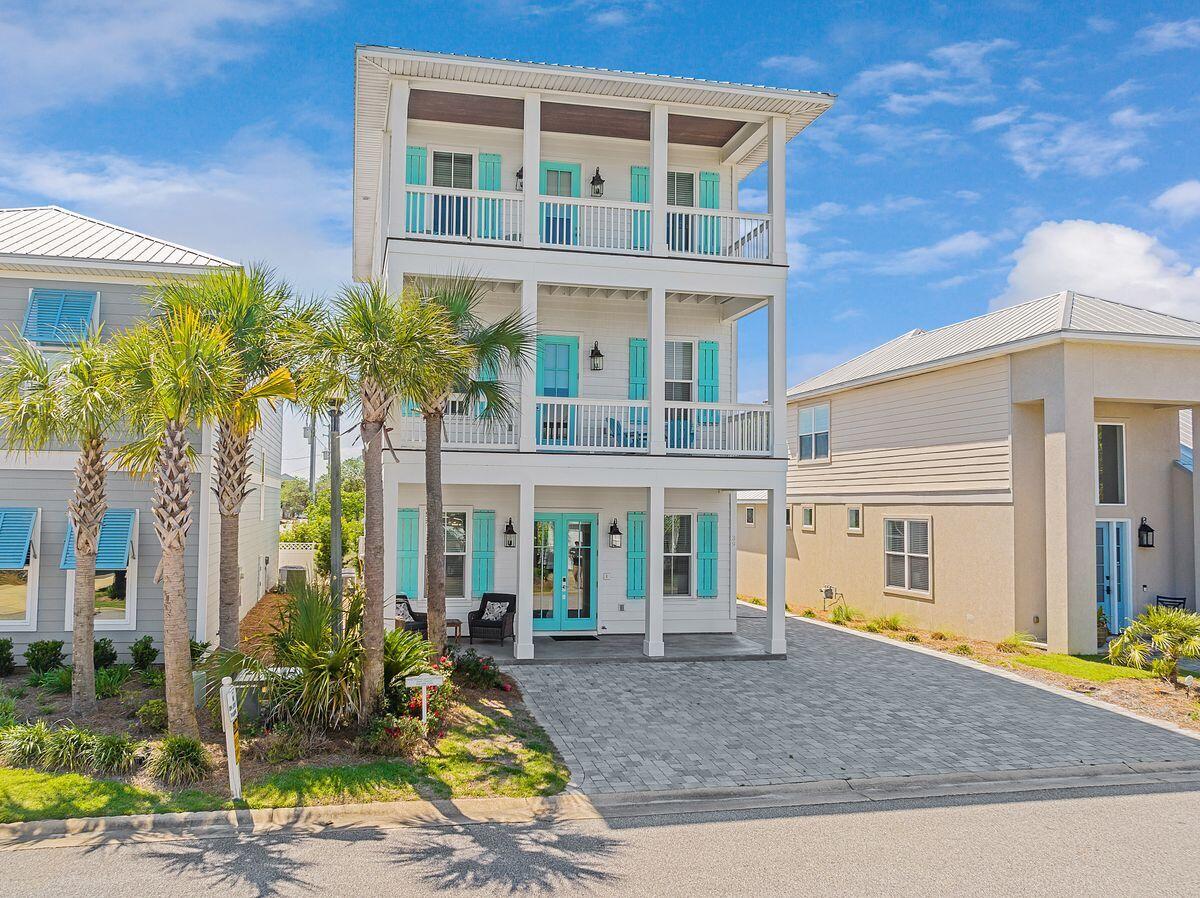 39 Saint Simon Circle