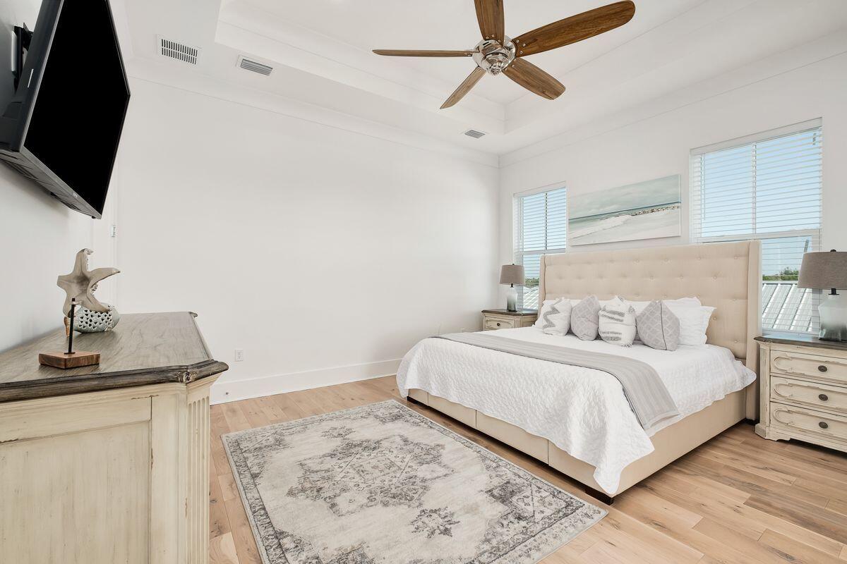 39 Saint Simon Circle
