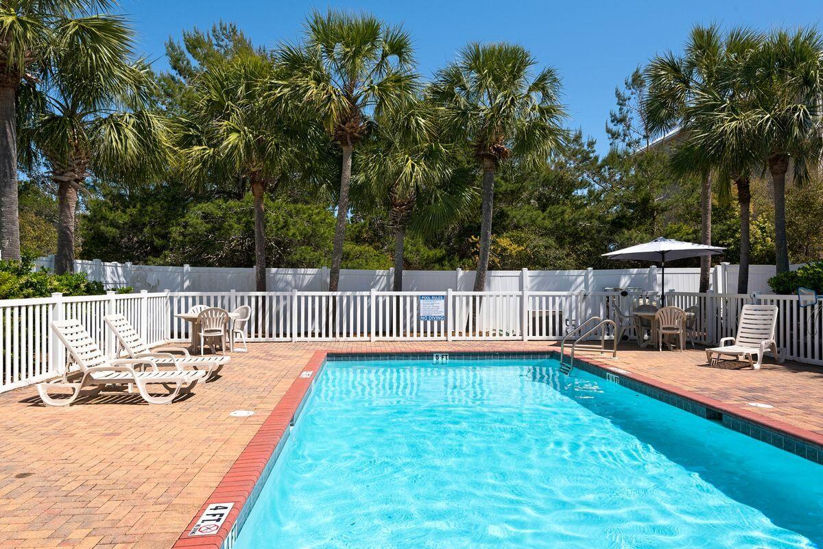 39 Saint Simon Circle