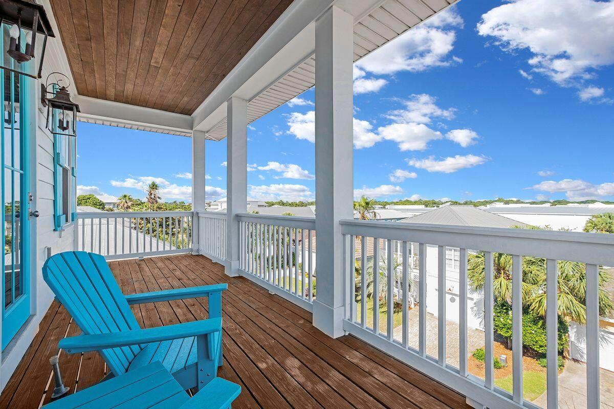 39 Saint Simon Circle