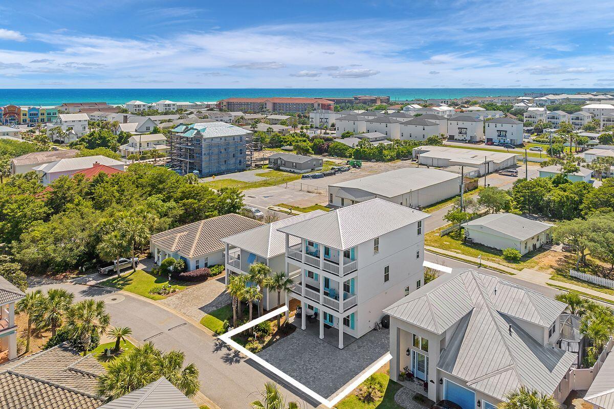 39 Saint Simon Circle