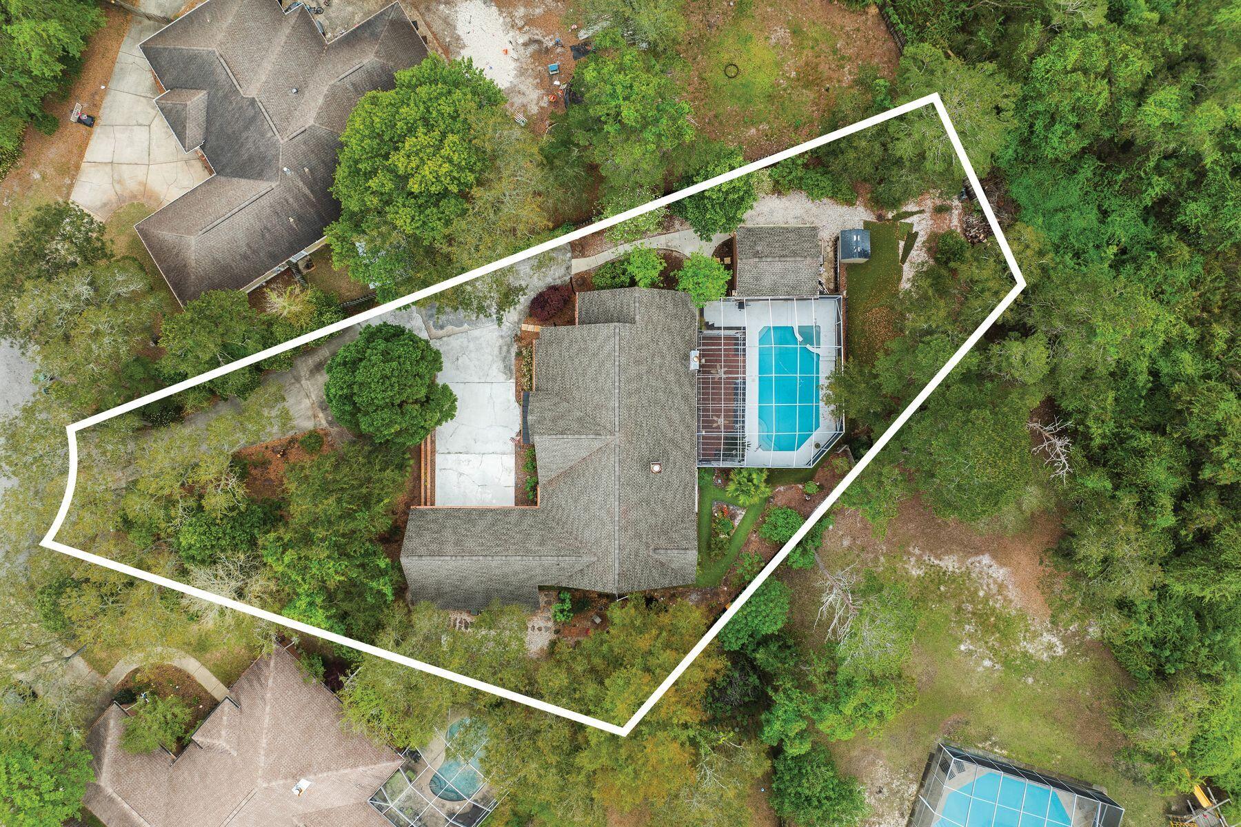 320 Deerfield Drive