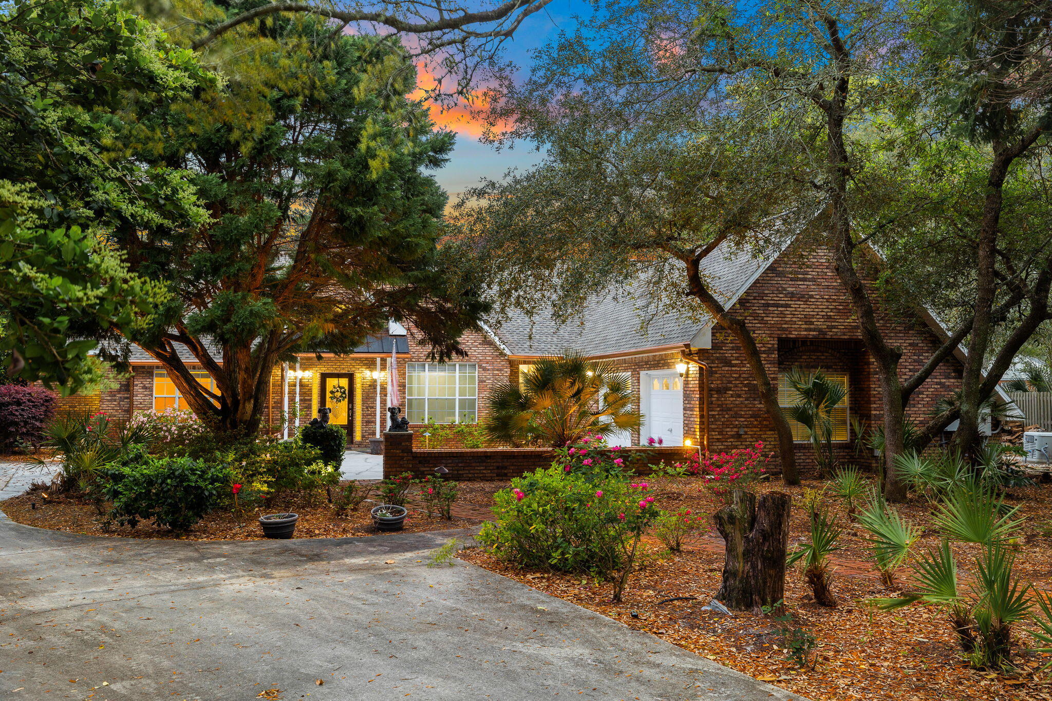 320 Deerfield Drive