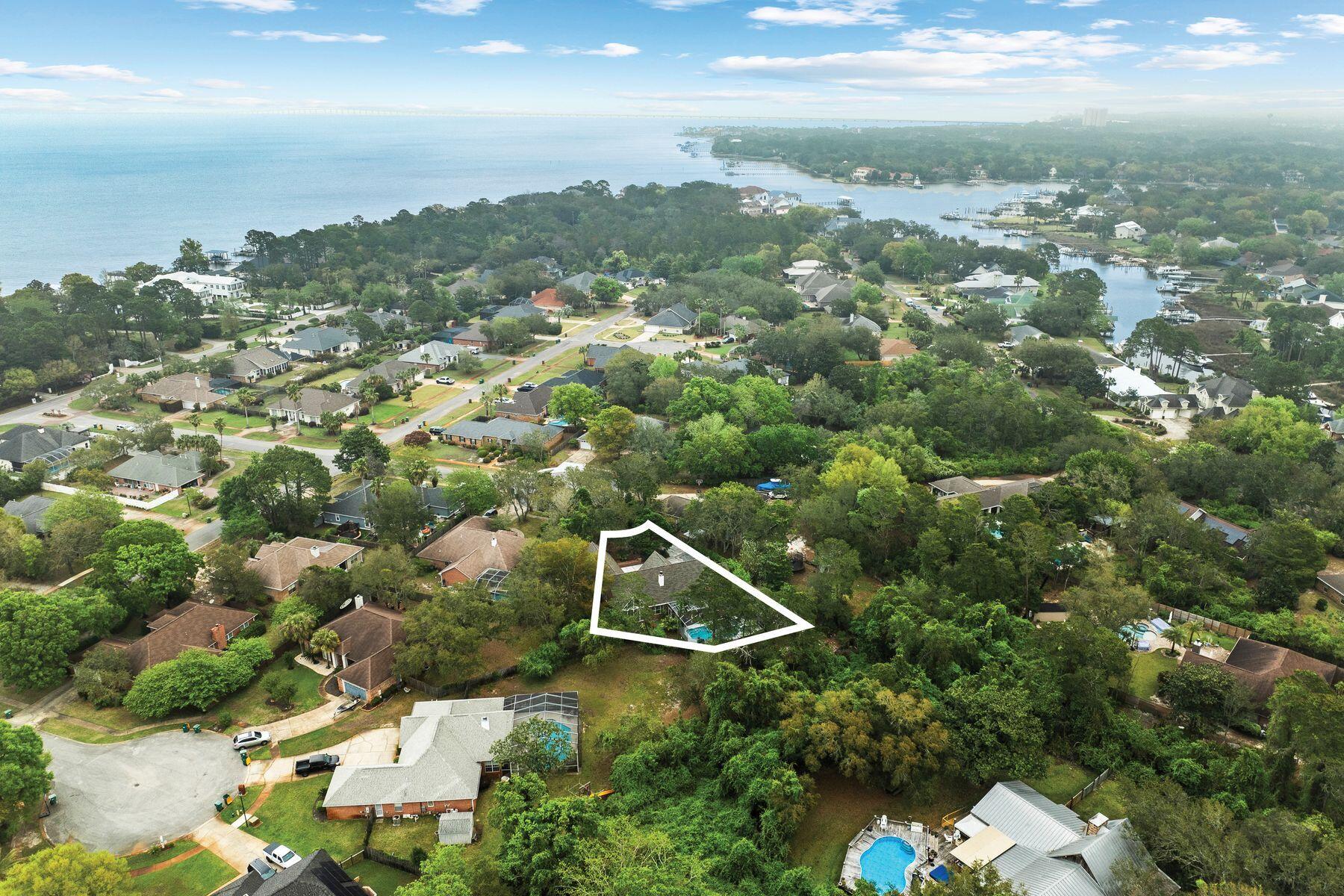 320 Deerfield Drive