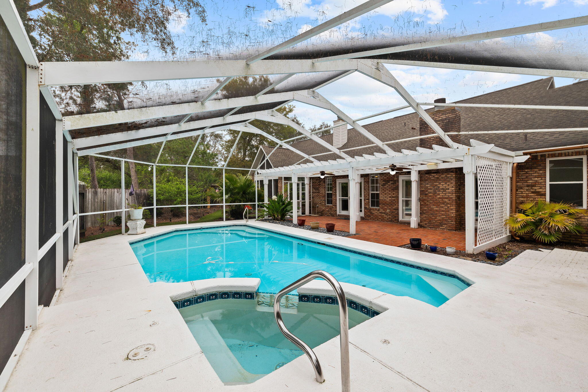 320 Deerfield Drive