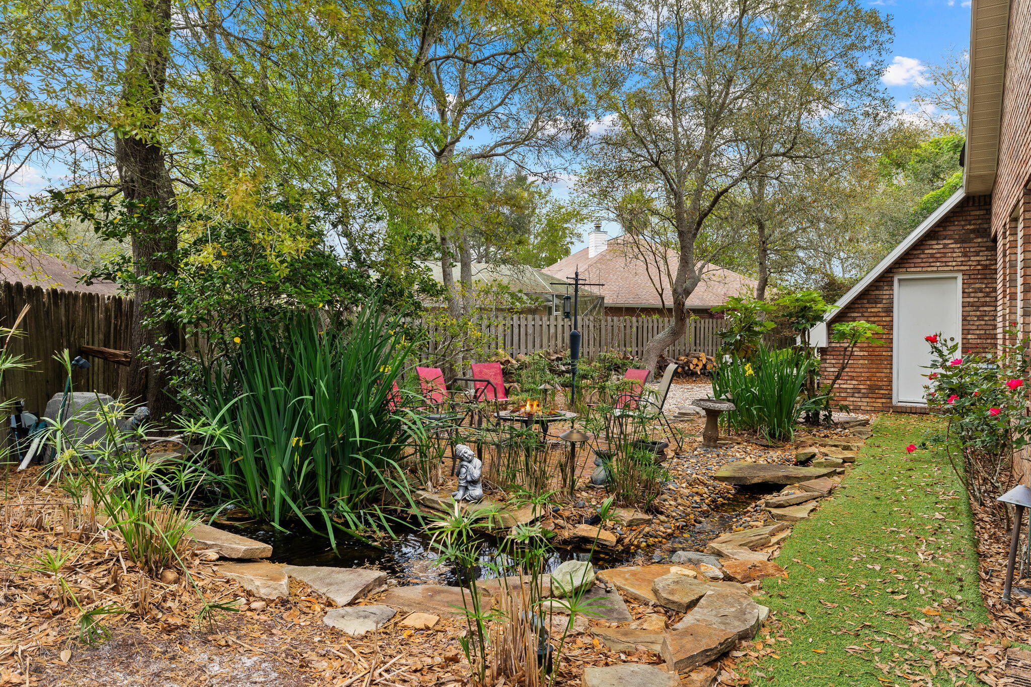 320 Deerfield Drive