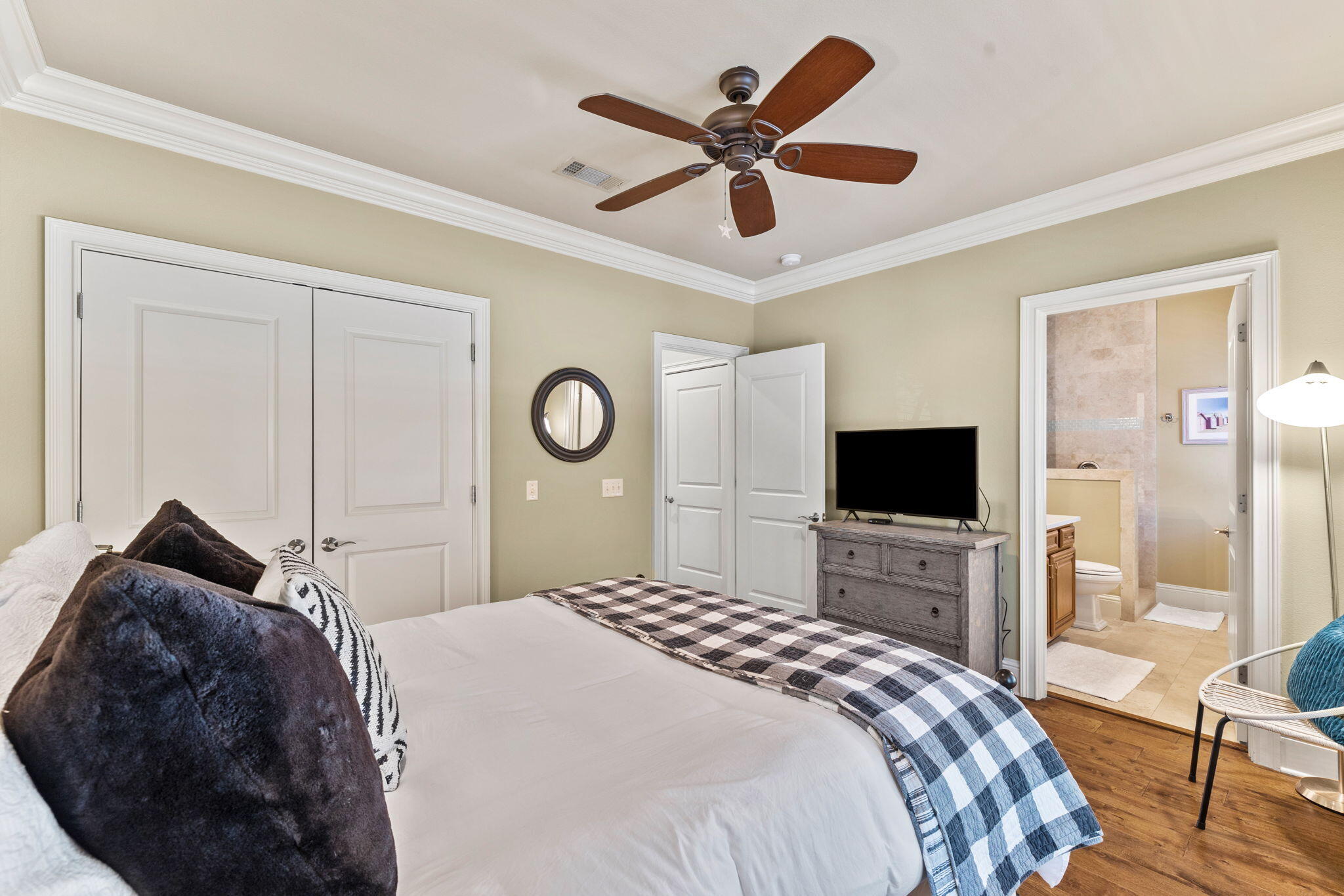 1862 Boardwalk Drive