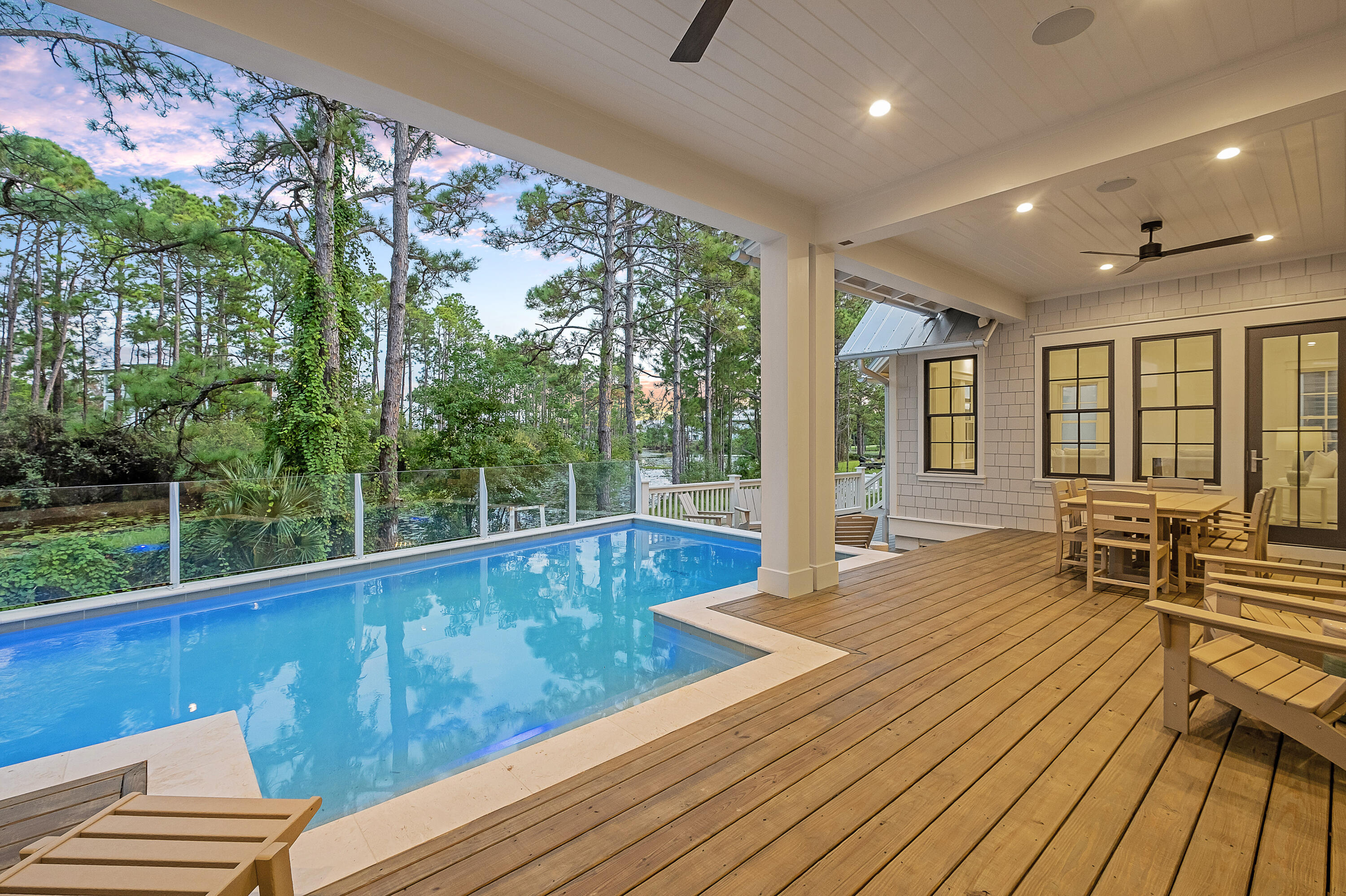 43 Lakeview Drive
