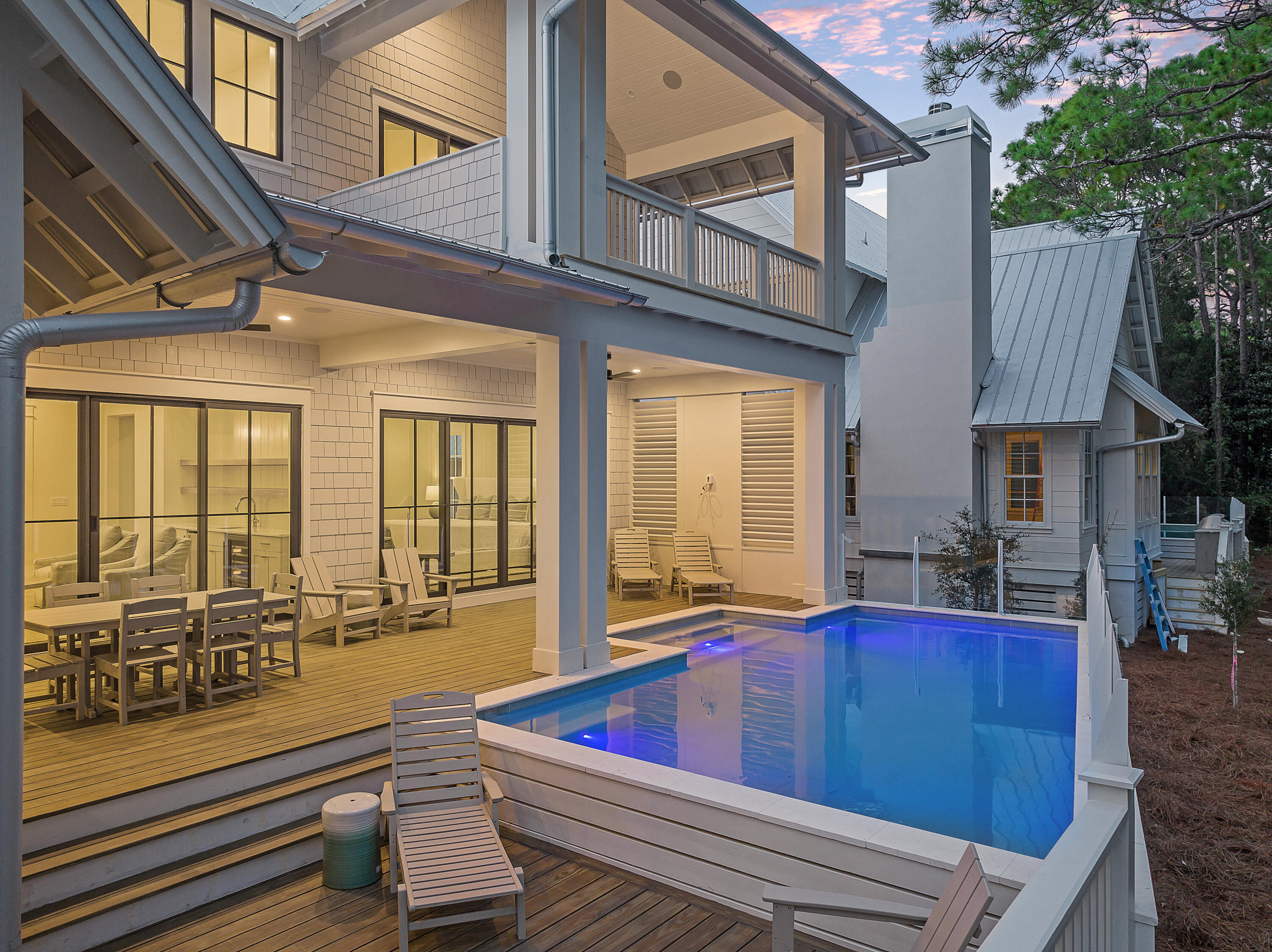 43 Lakeview Drive