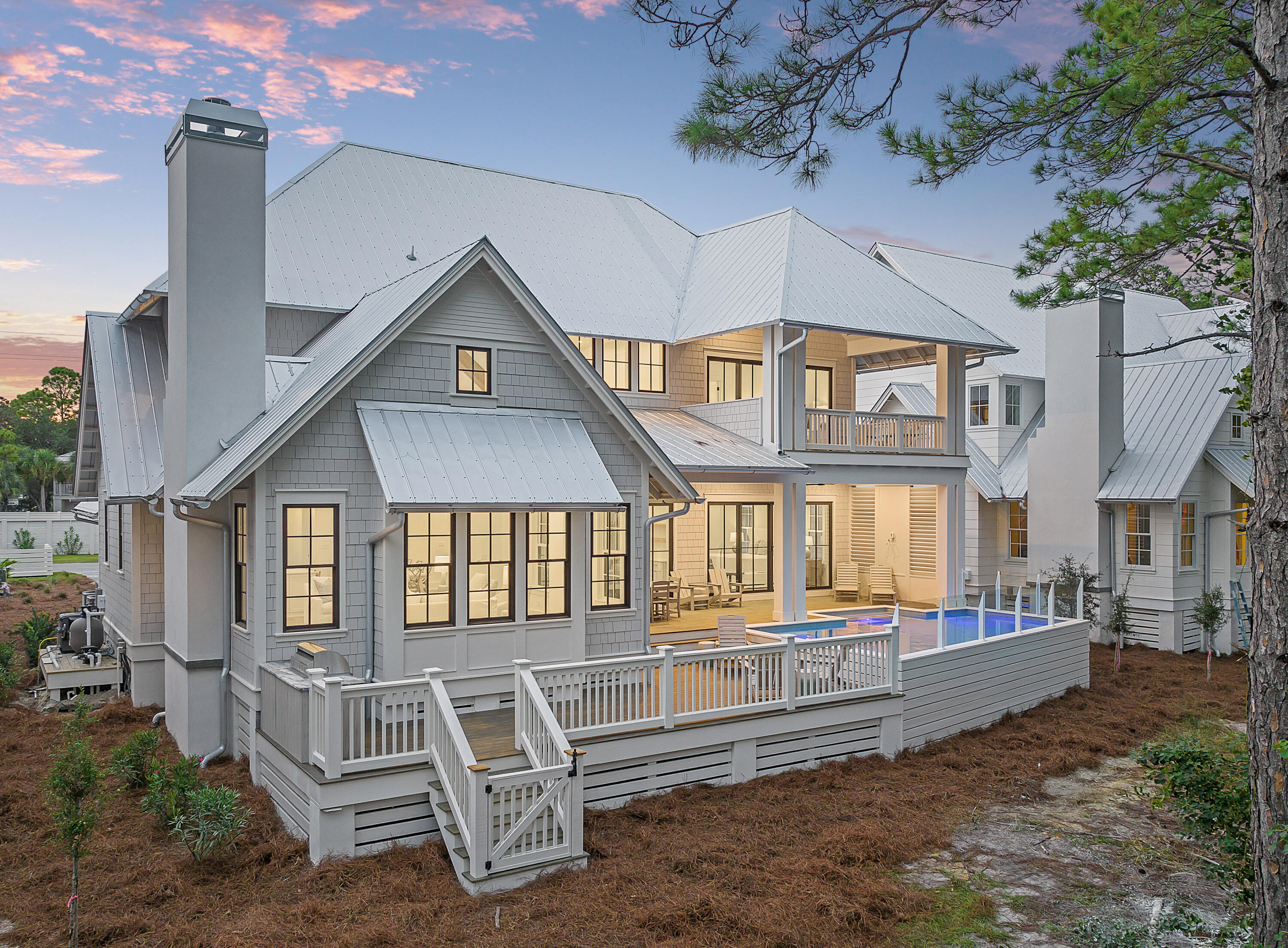 43 Lakeview Drive