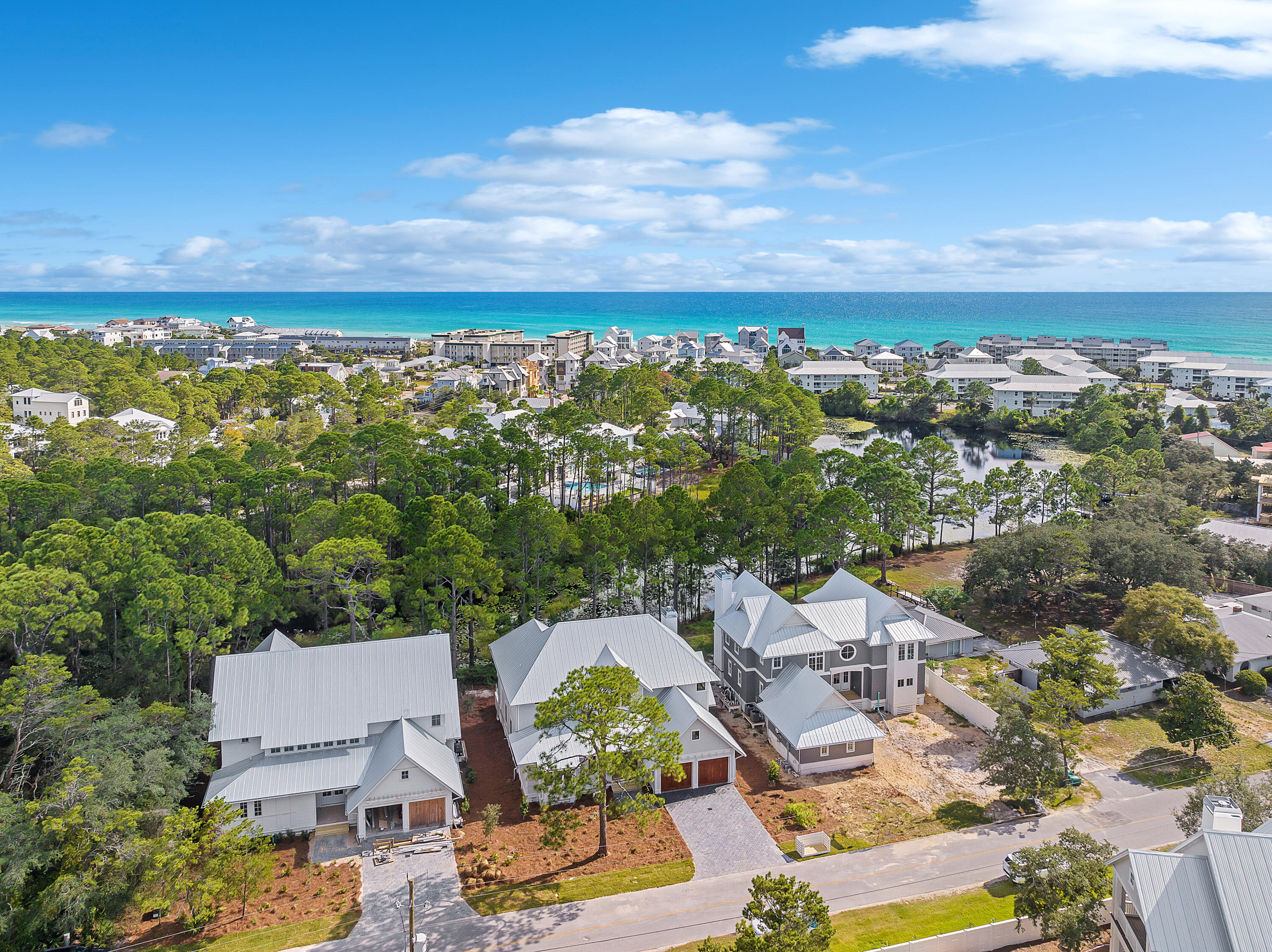 43 Lakeview Drive