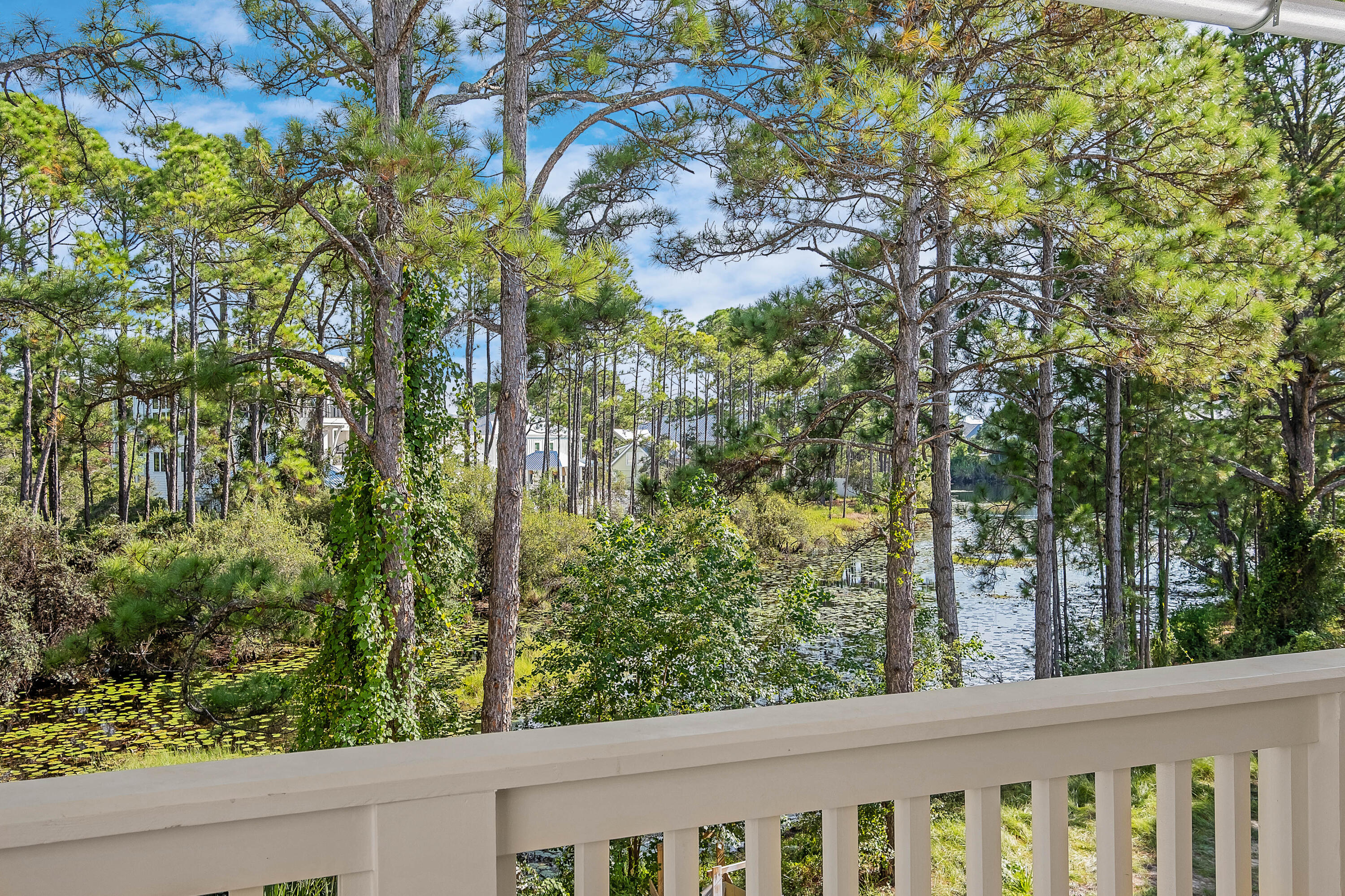 43 Lakeview Drive
