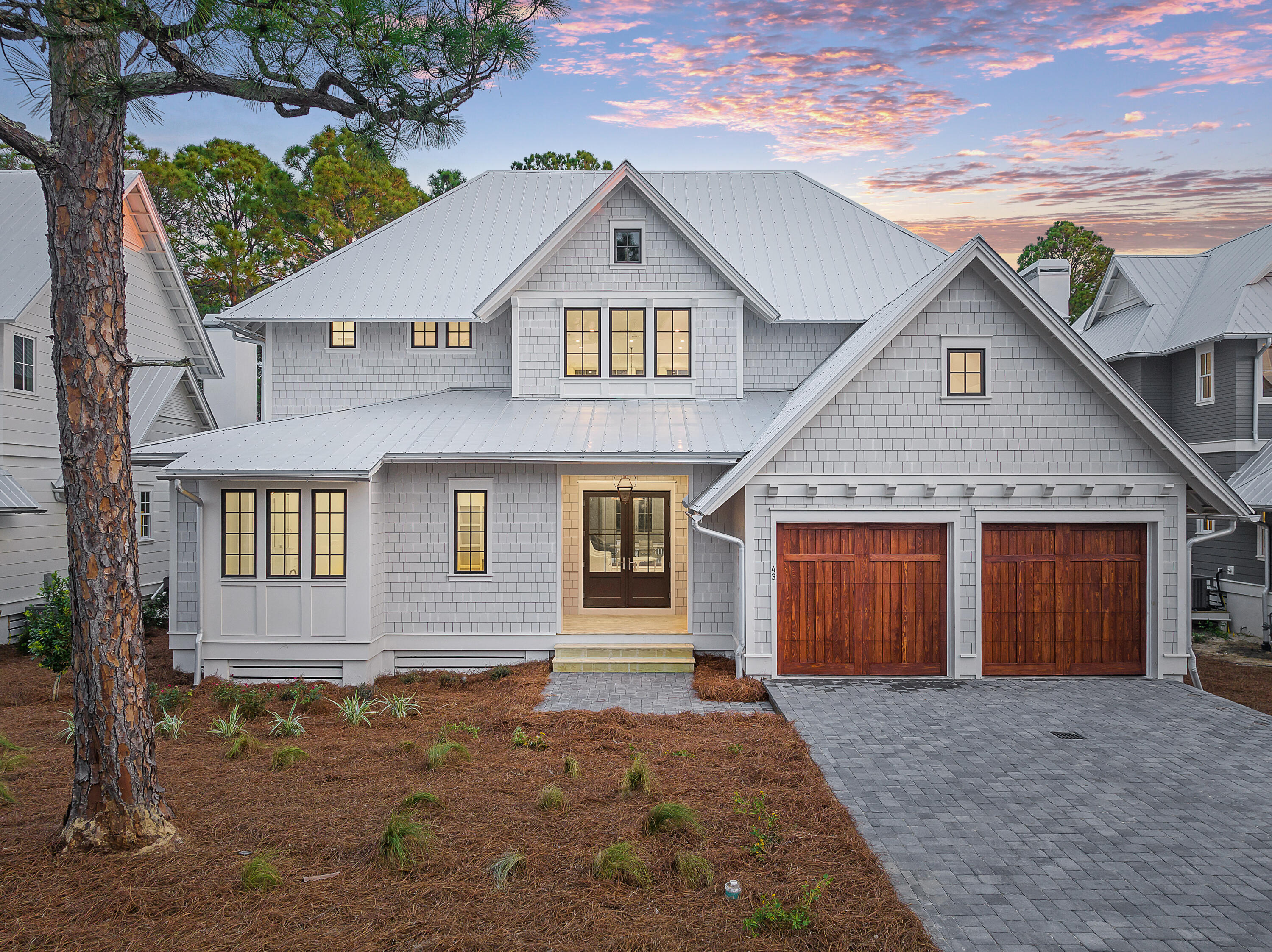 43 Lakeview Drive