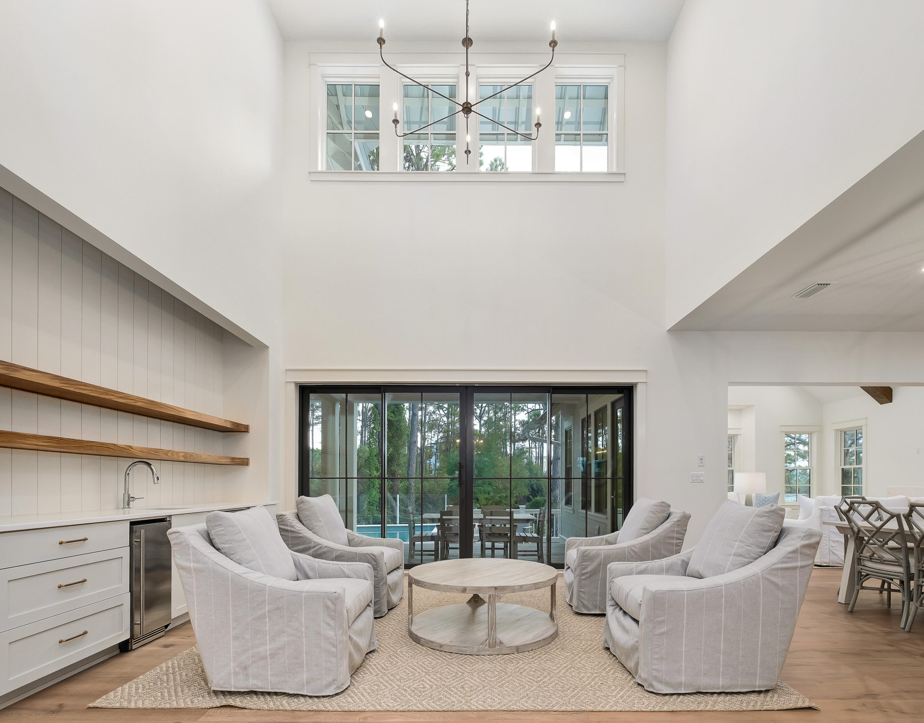 43 Lakeview Drive