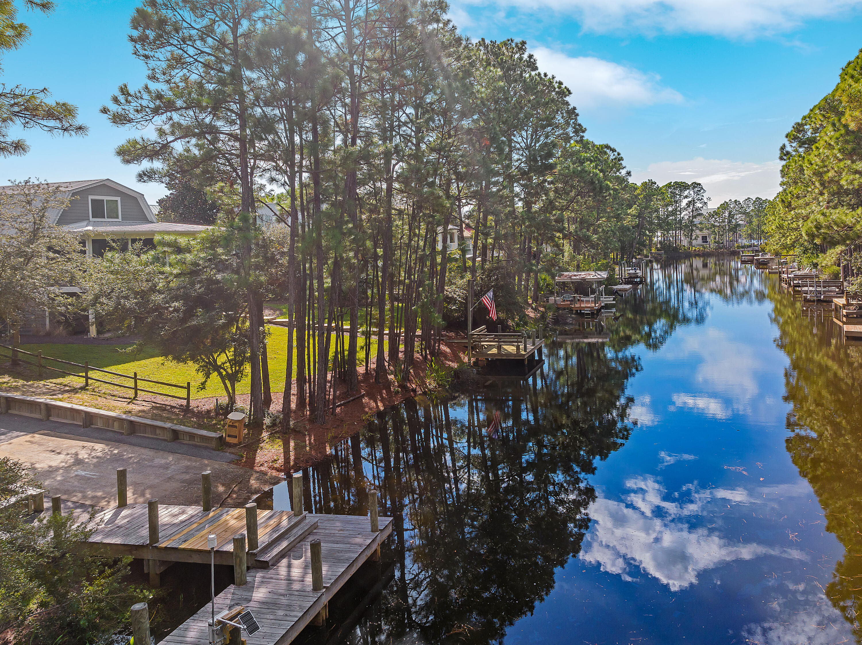 43 Lakeview Drive