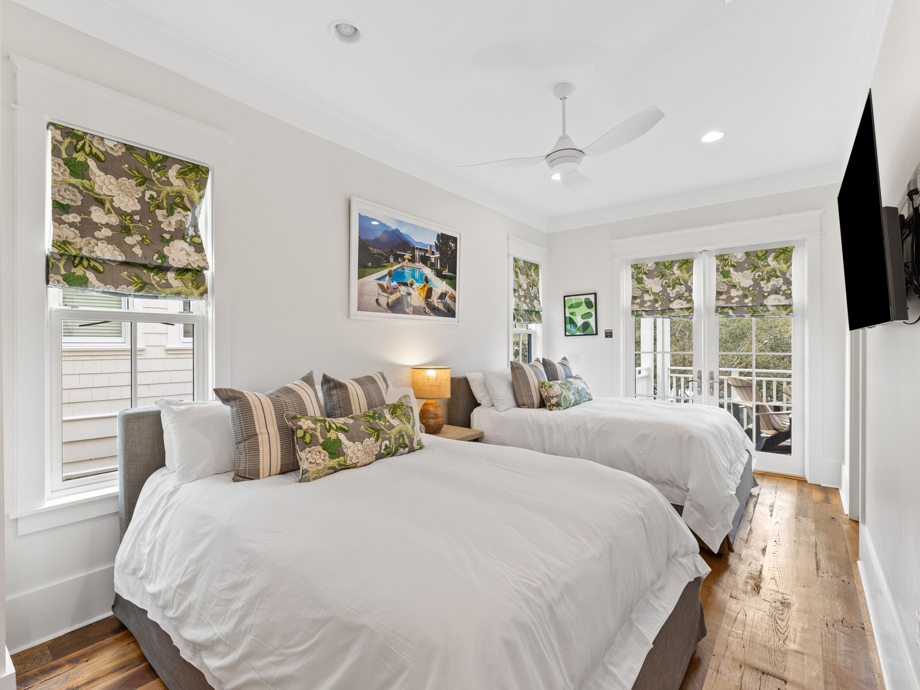 7 Sand Hill Circle