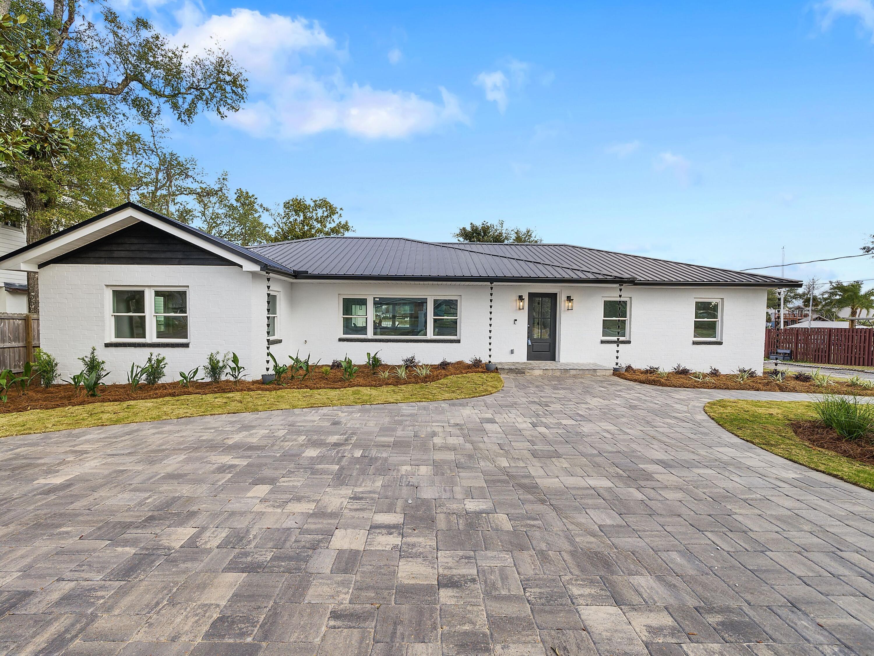 4935 Sharon Drive