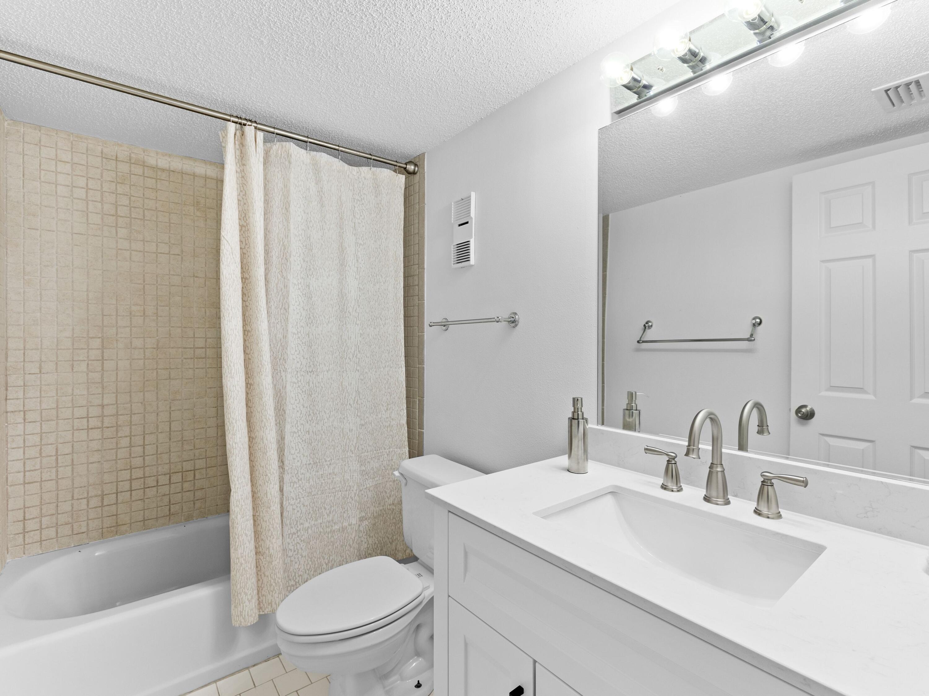 1100 E Highway 98, UNIT A102