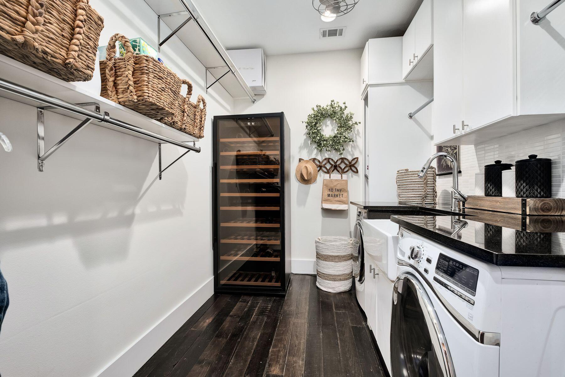 4398 Stilling Circle