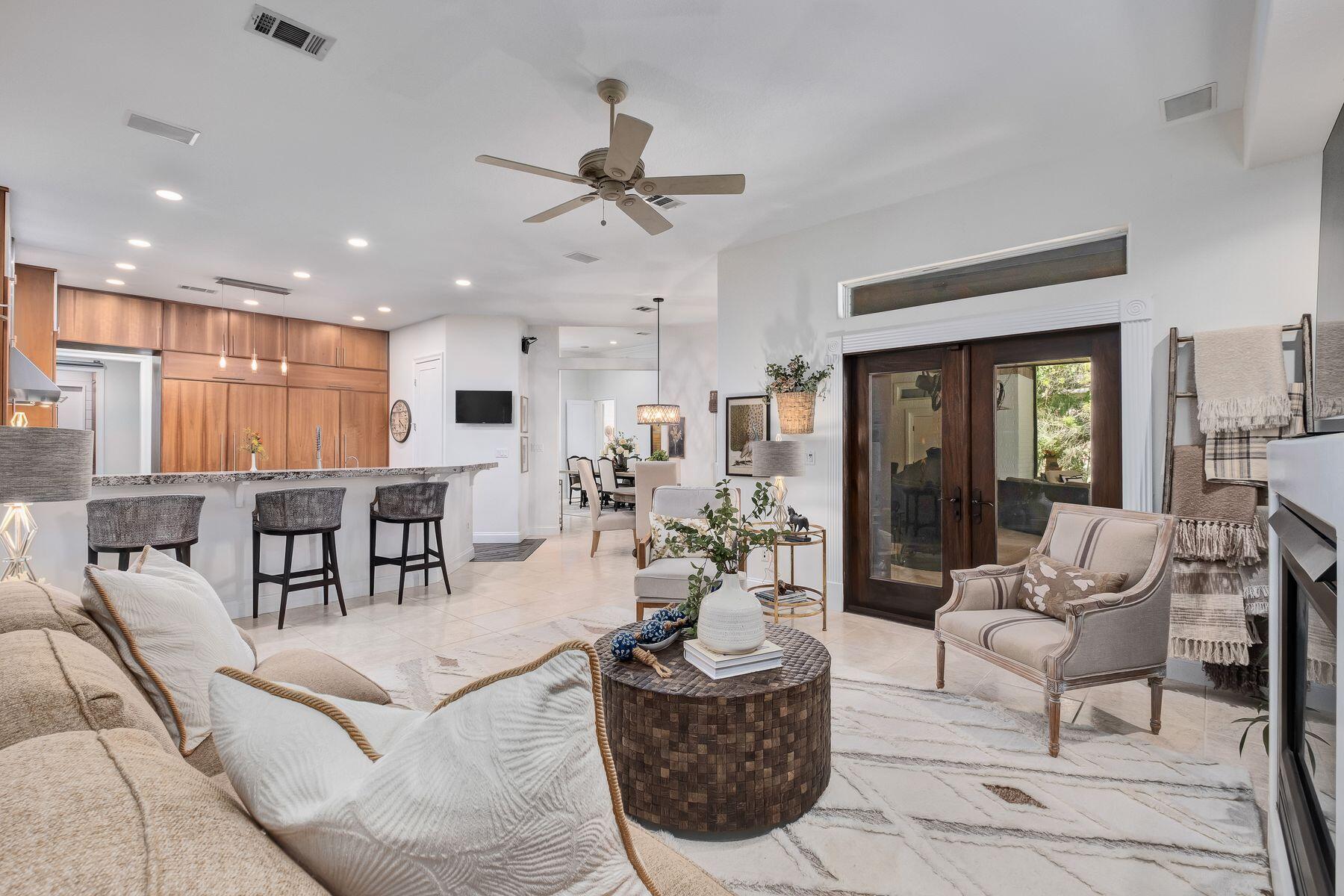 4398 Stilling Circle