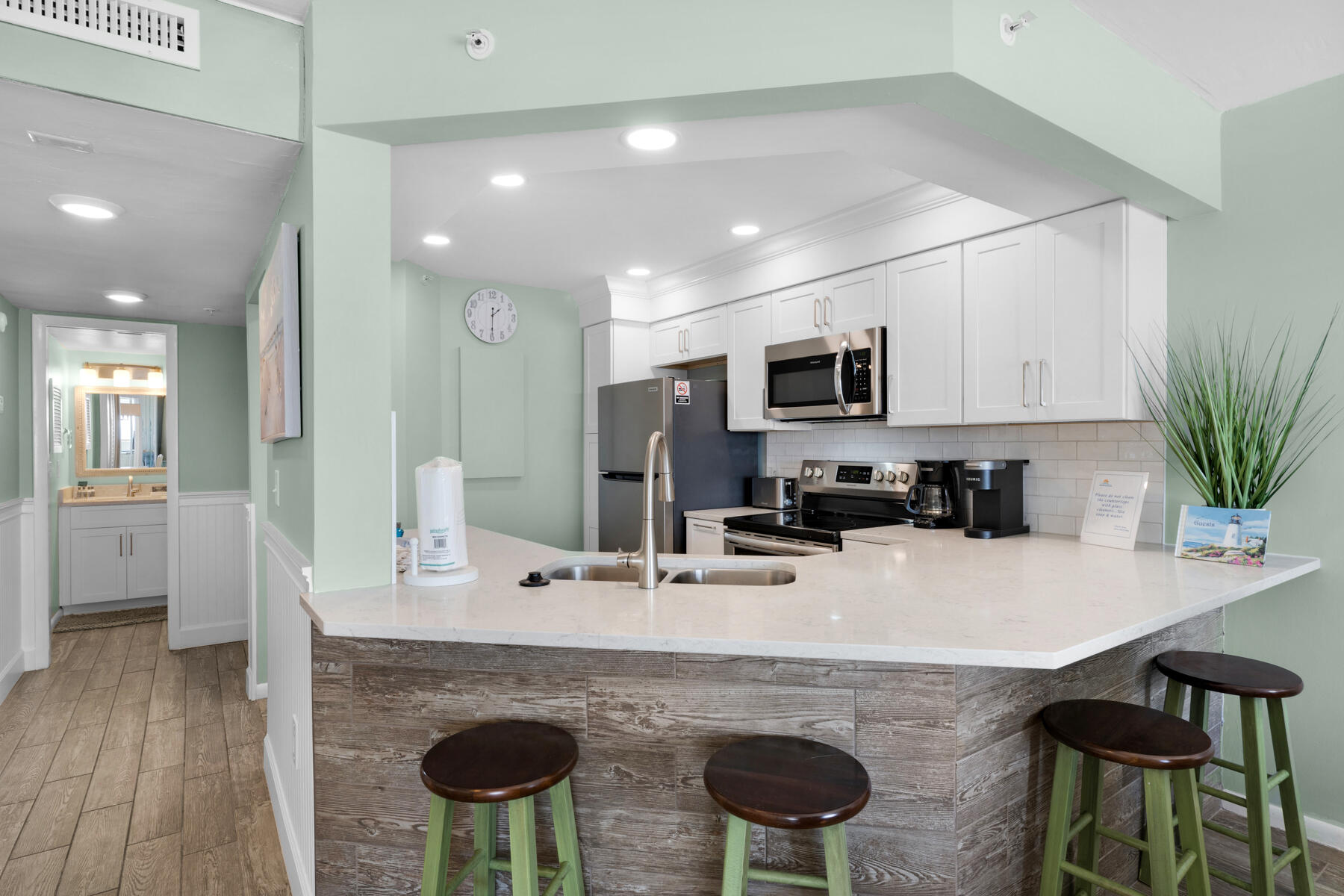 6505 Thomas Drive, UNIT 802