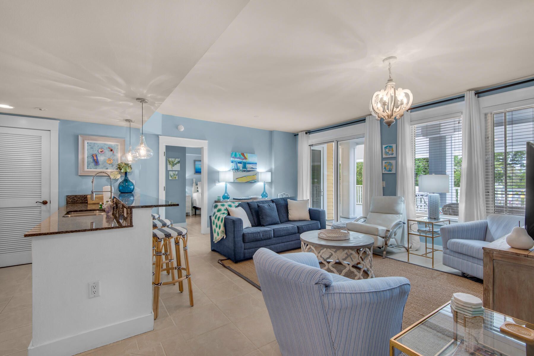 9100 Baytowne Wharf Boulevard, 270/272