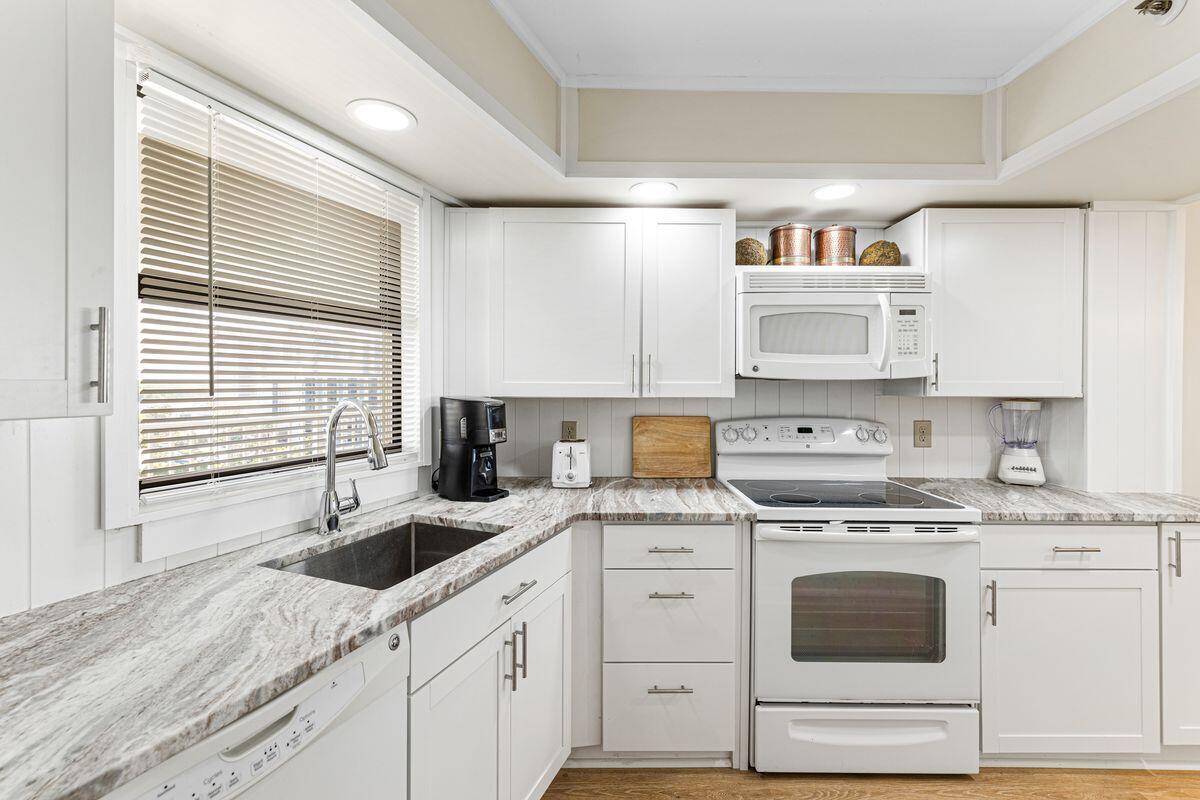 4283 Beachside Two Drive, 4283
