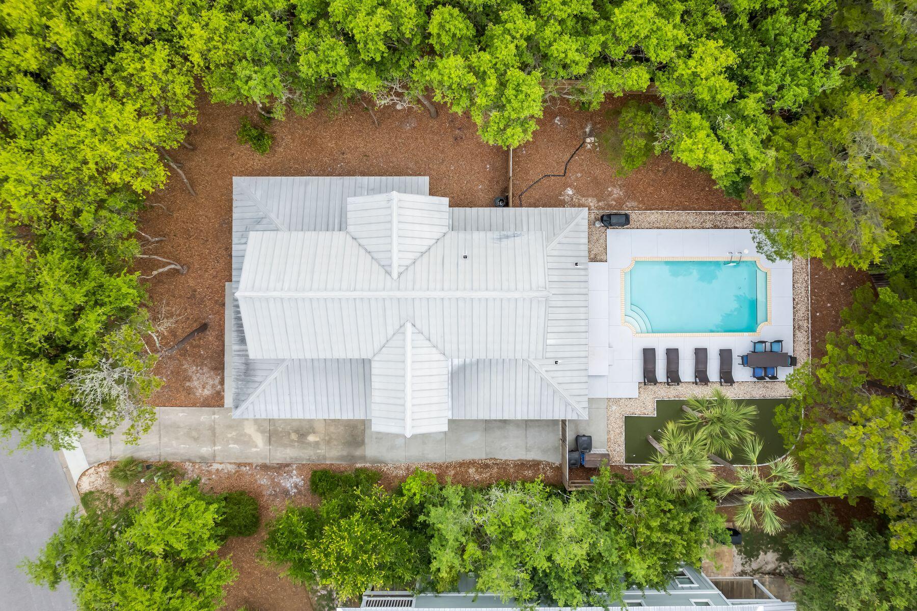 119 Clareon Drive