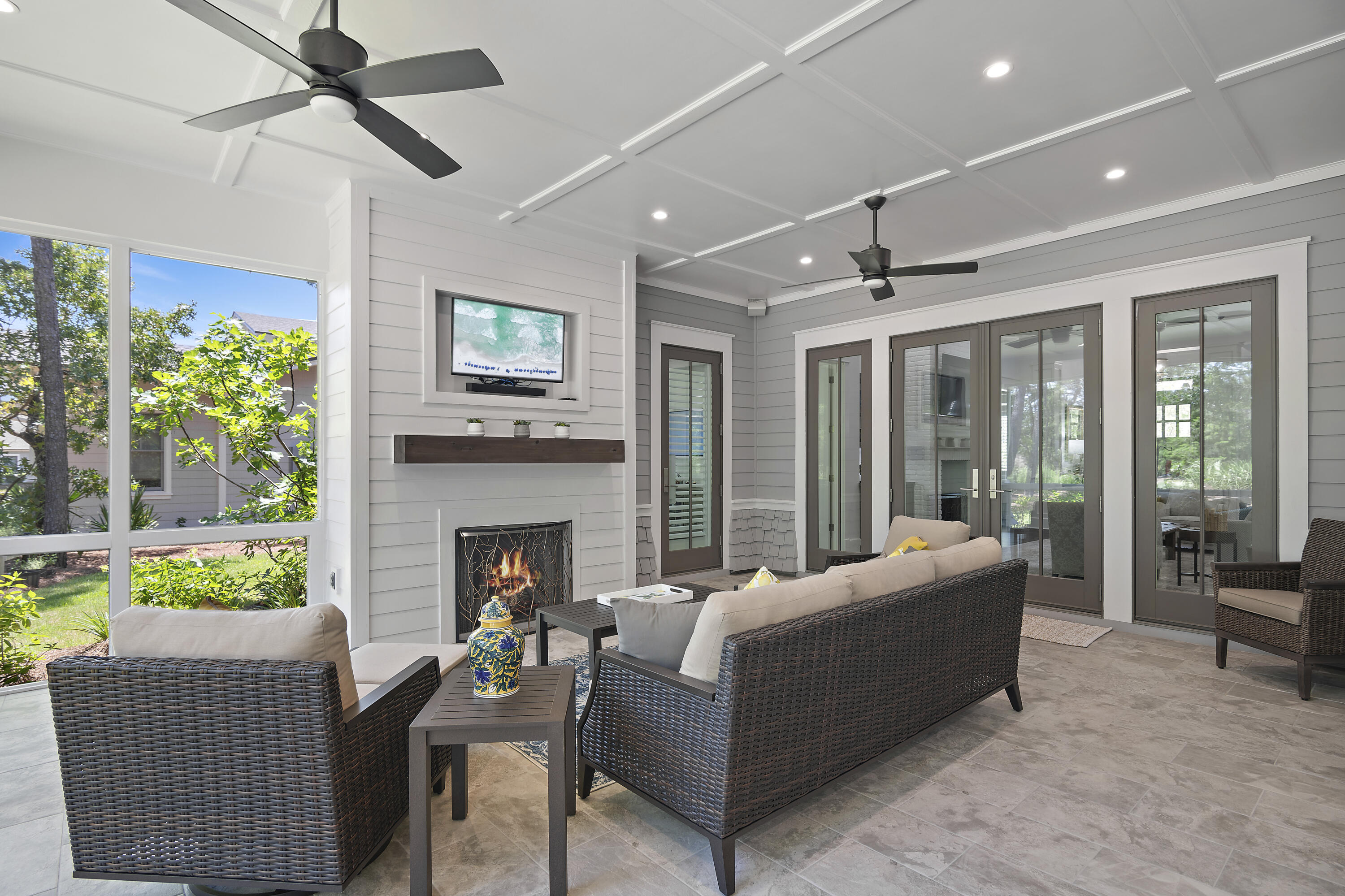 1614 Lost Cove Lane