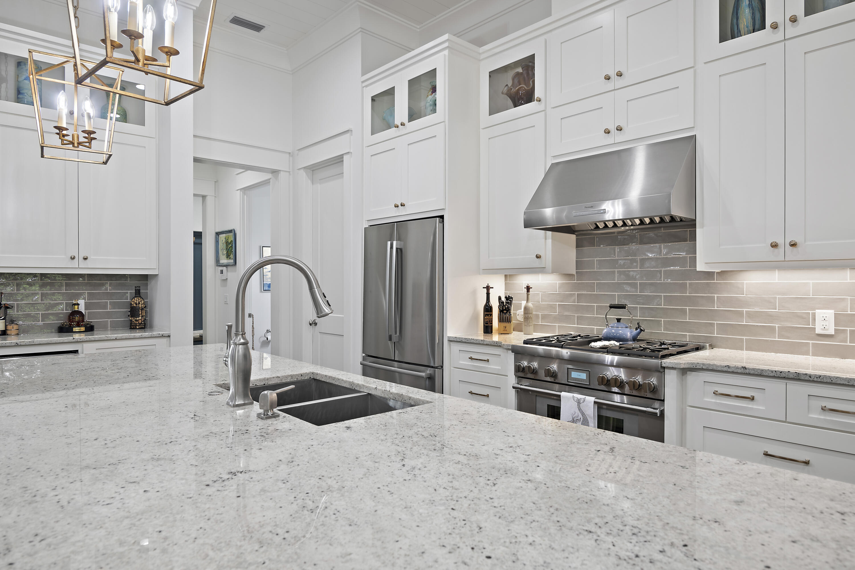 1614 Lost Cove Lane