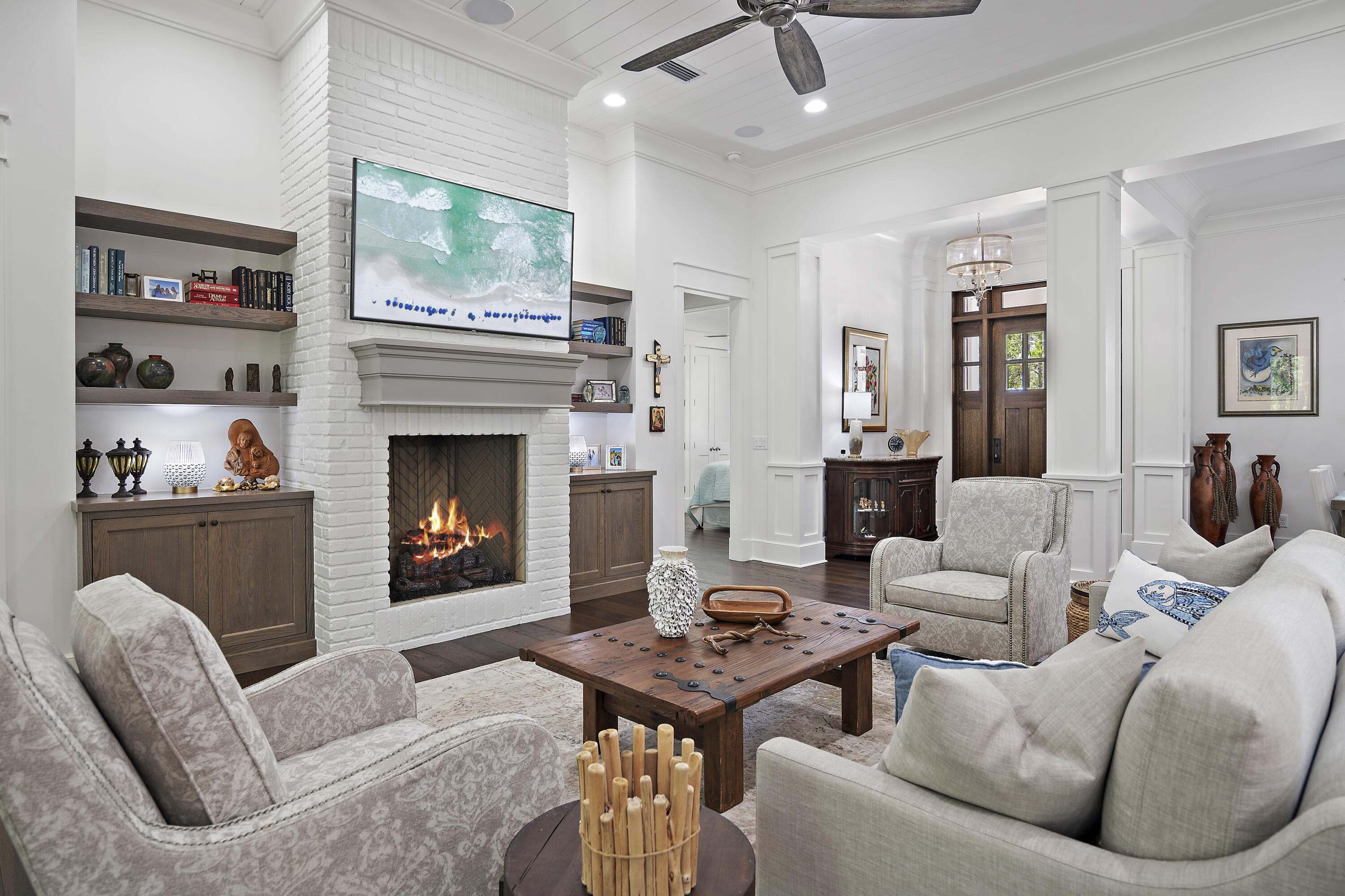 1614 Lost Cove Lane