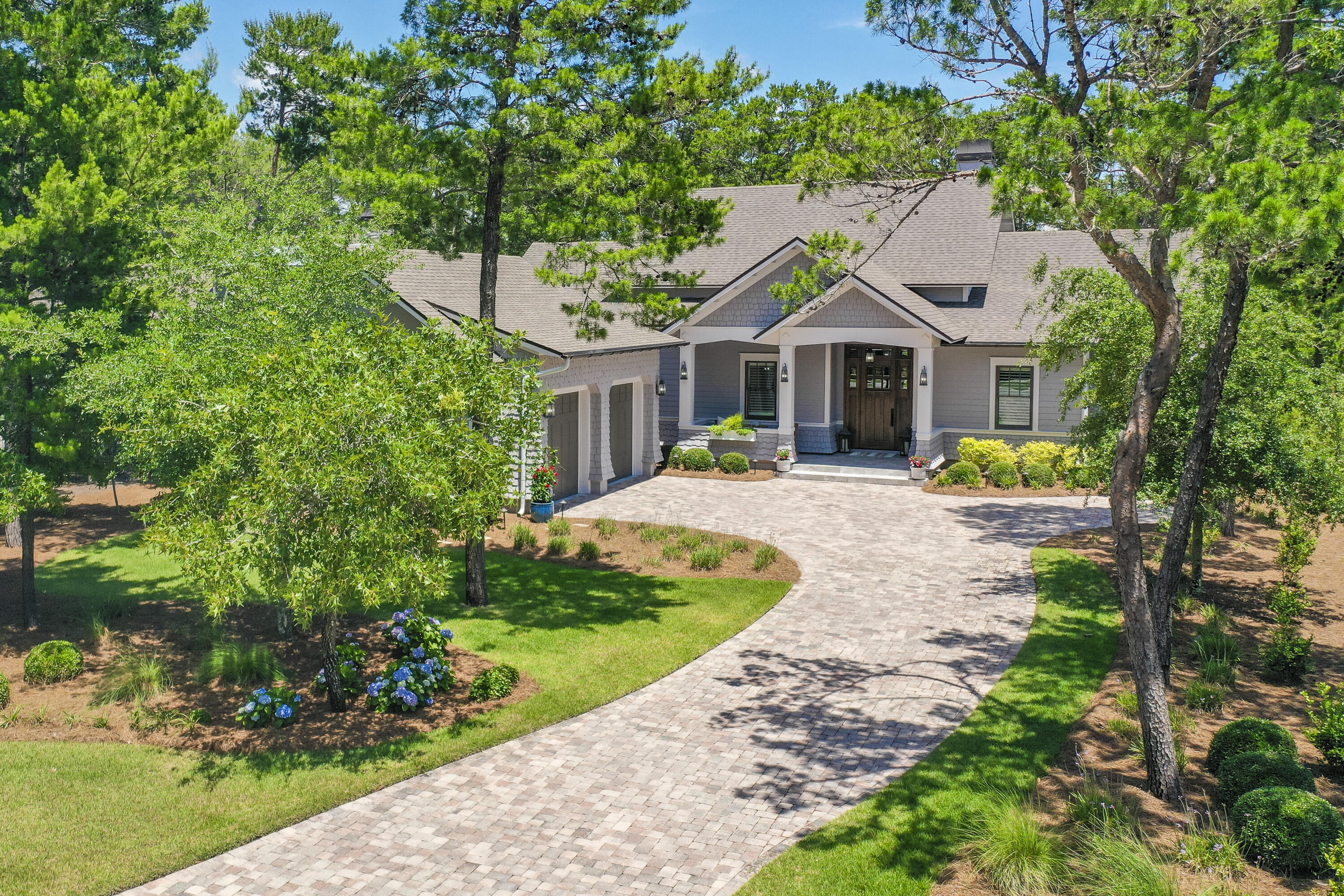 1614 Lost Cove Lane