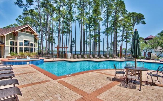 1614 Lost Cove Lane