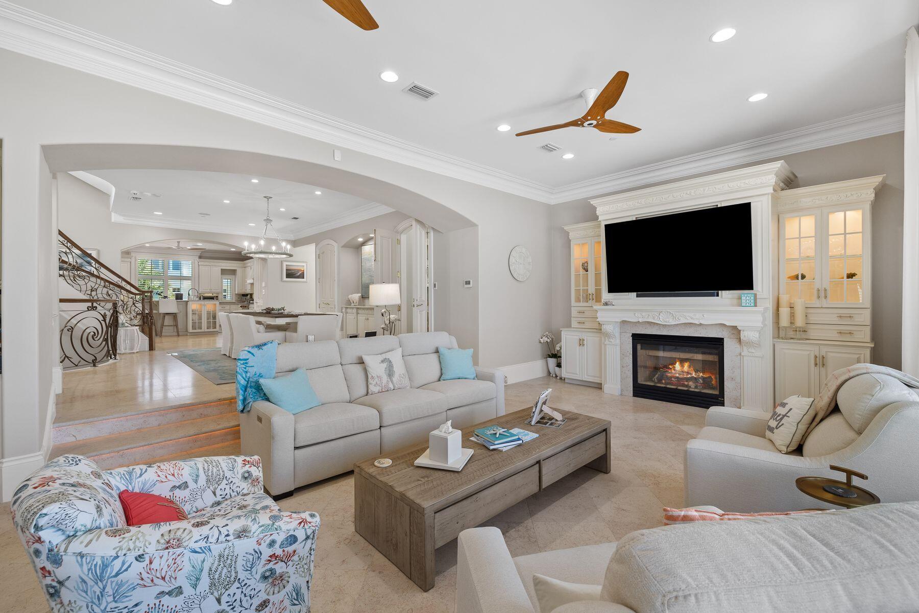 4726 Ocean Boulevard