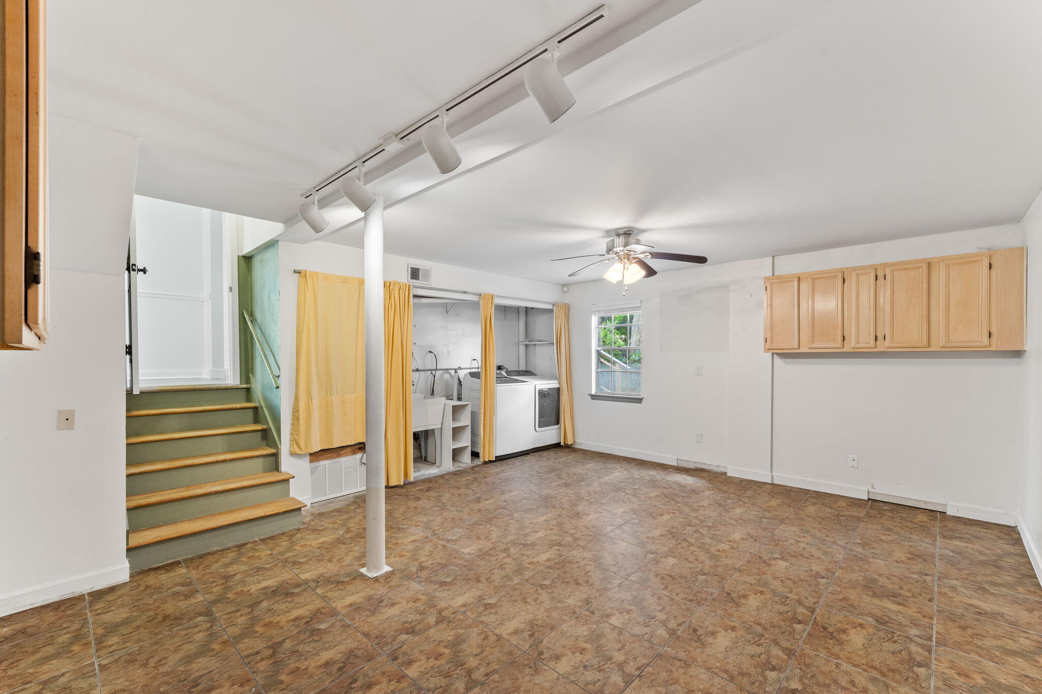 234 NE Yacht Club Drive