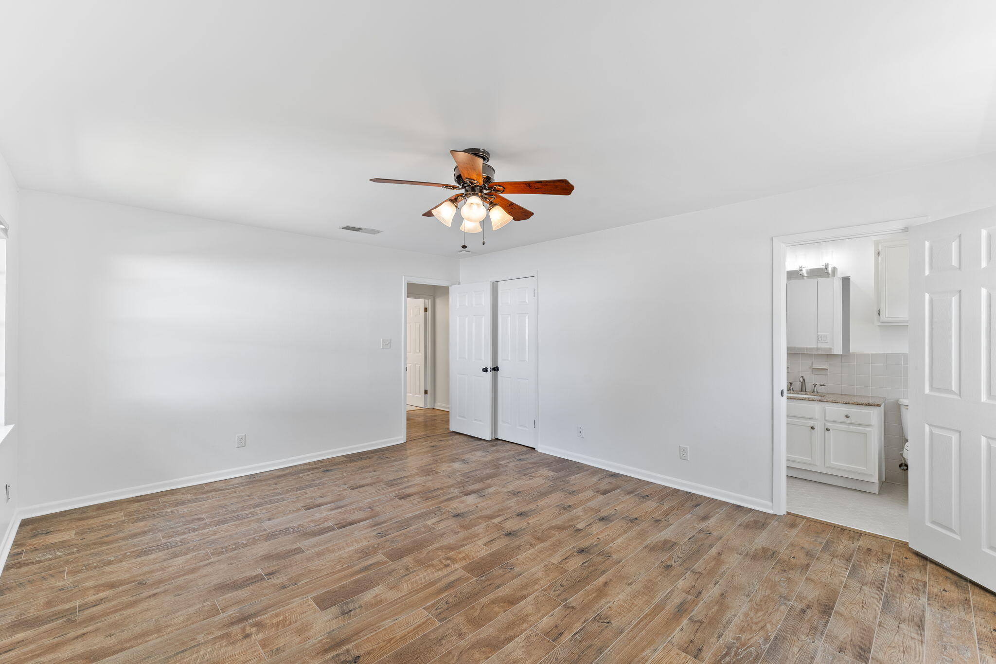 234 NE Yacht Club Drive